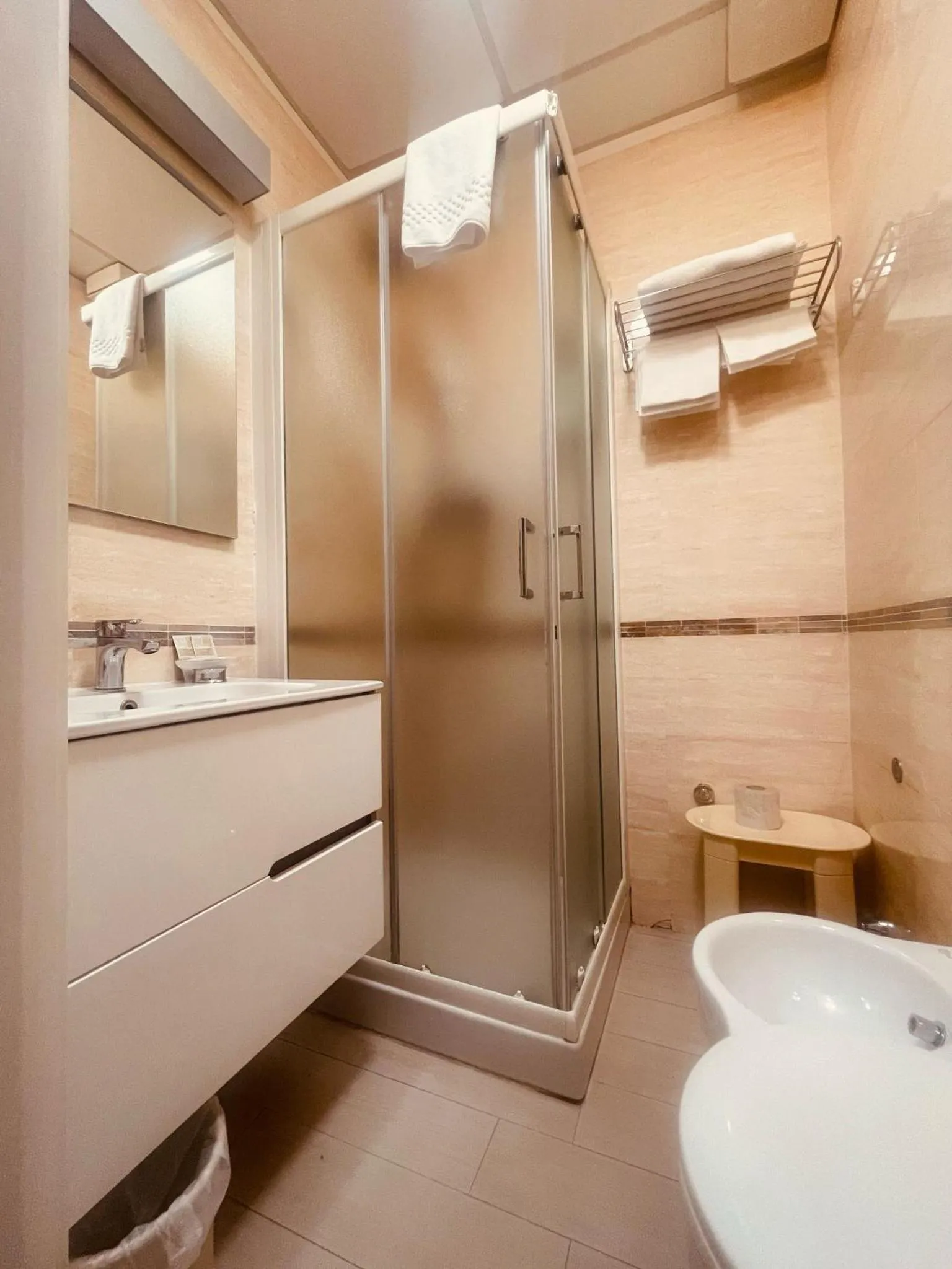 Bathroom in Hotel Holiday- Alla Finestrella