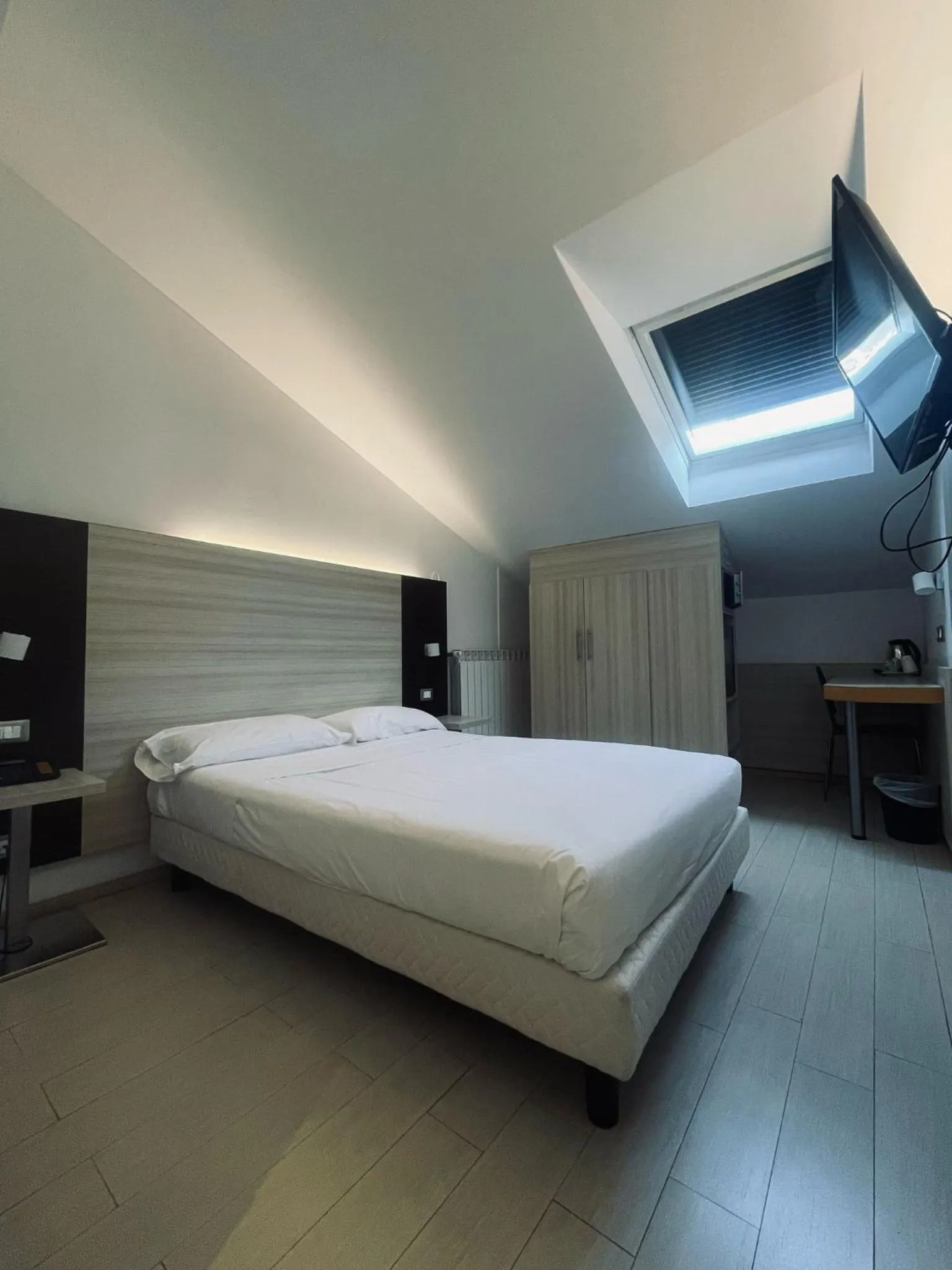 Photo of the whole room, Bed in Hotel Holiday- Alla Finestrella