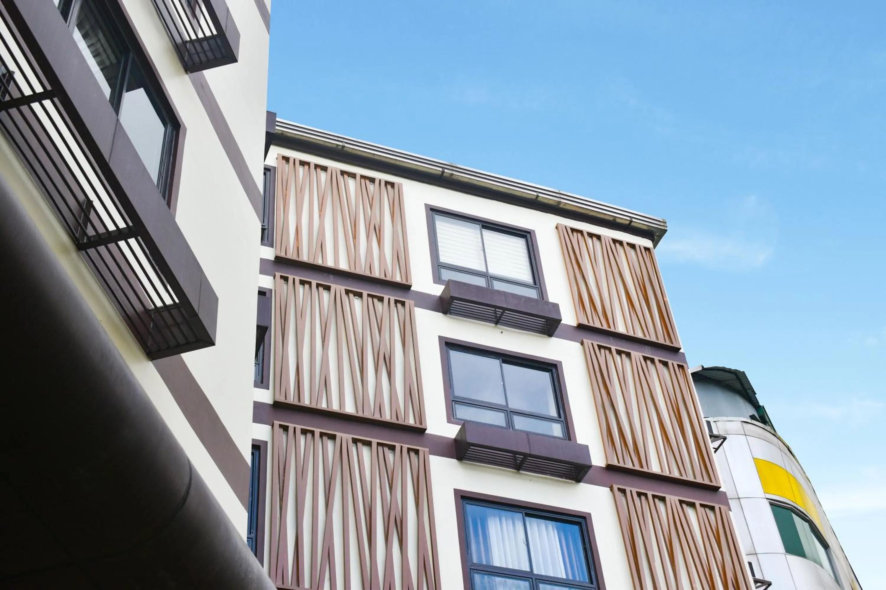 Olive Town Center and Hotel