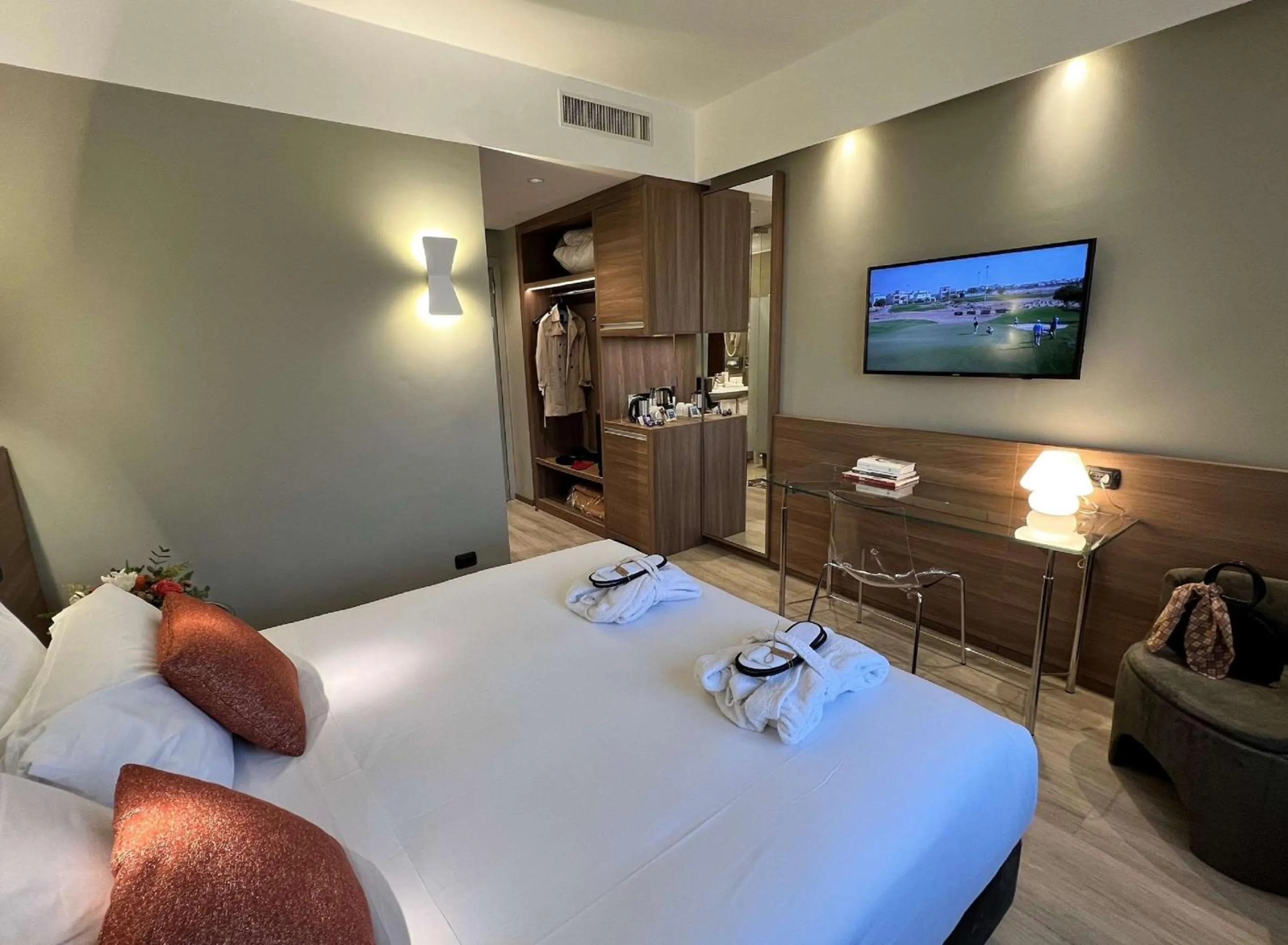 Other, Bed in Best Western Hotel City