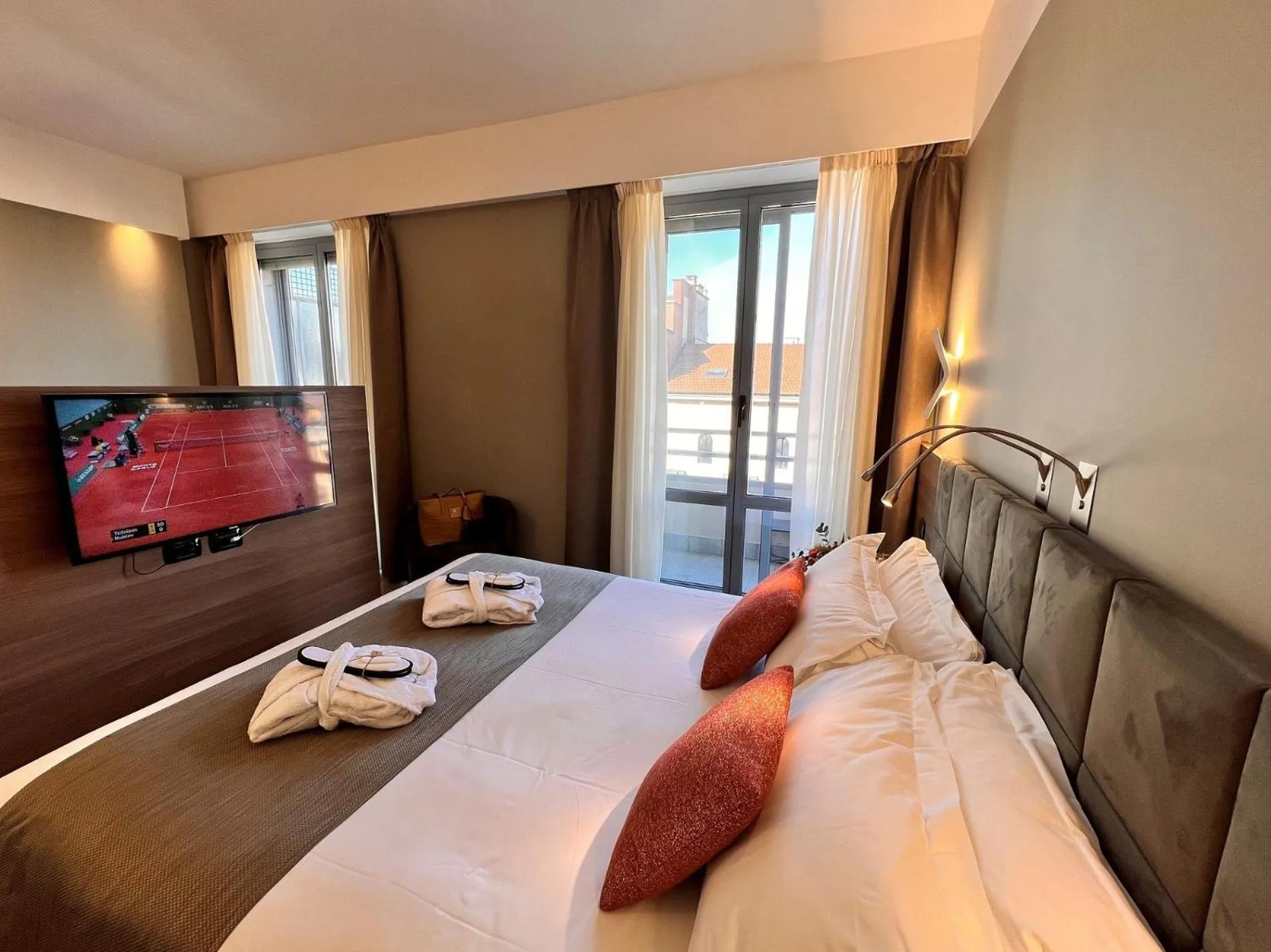 Bed in Best Western Hotel City