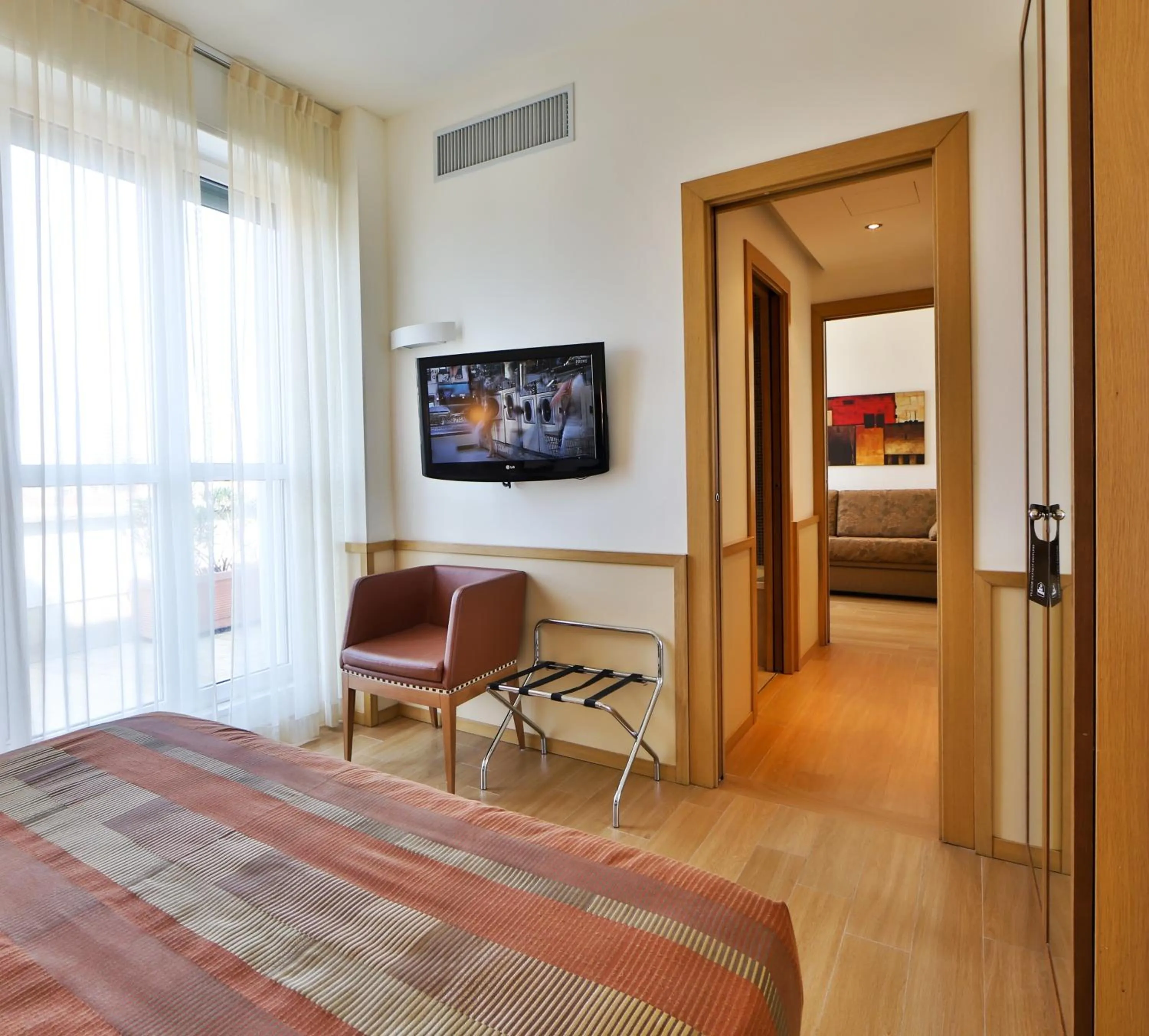 TV and multimedia, Bed in Best Western Hotel City