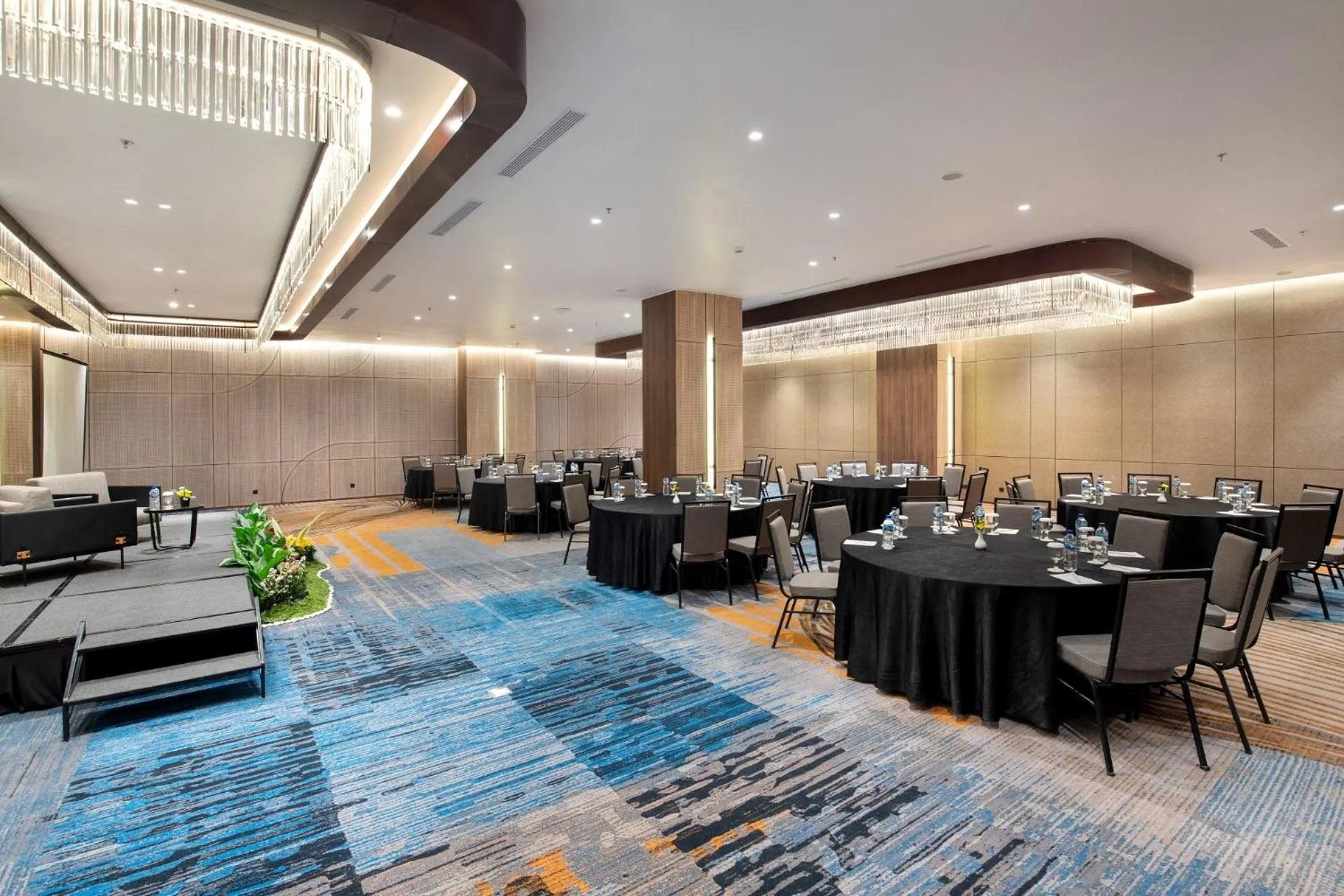 Meeting/conference room in Hotel Aruss Semarang