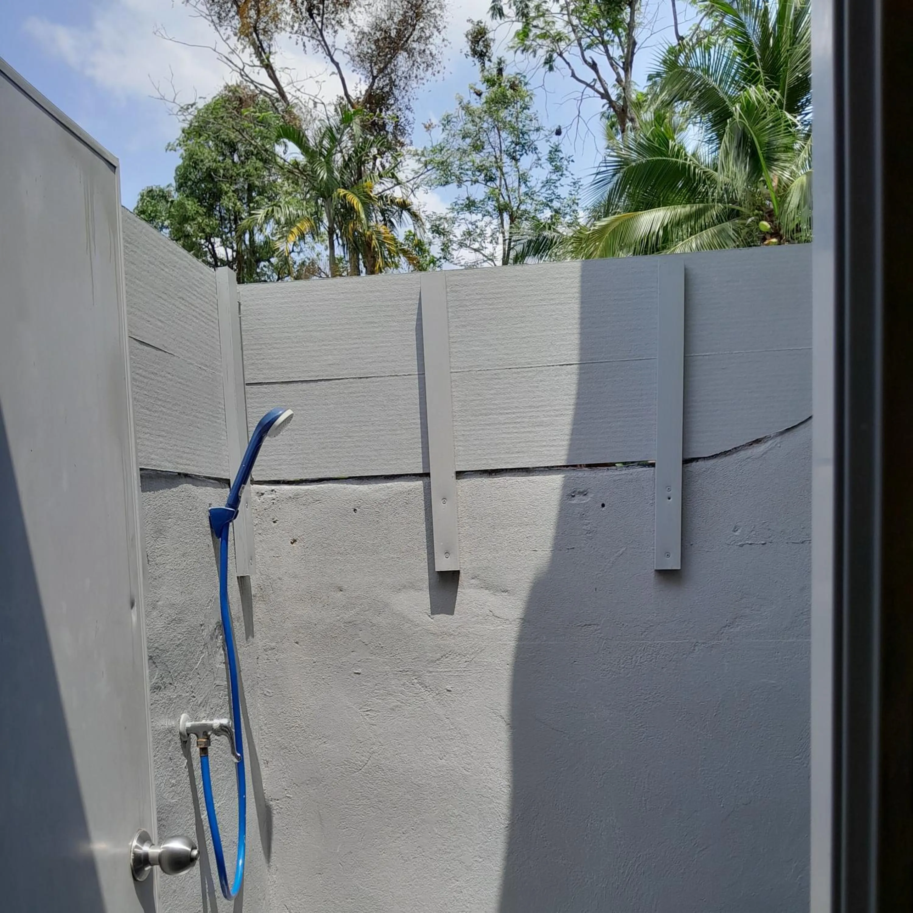 Bathroom in Khaolak Banana Bungalow
