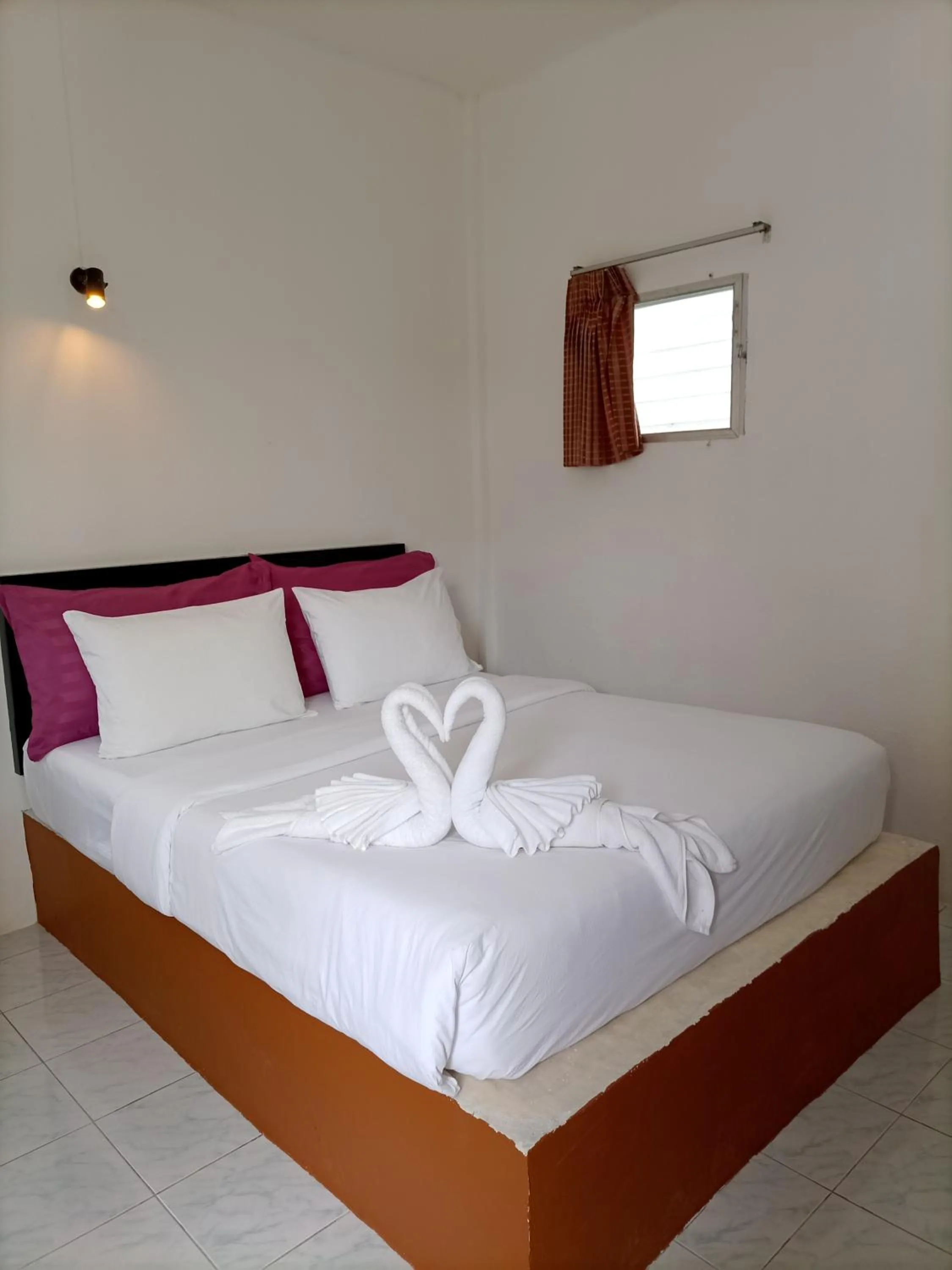 Bed in Khaolak Banana Bungalow