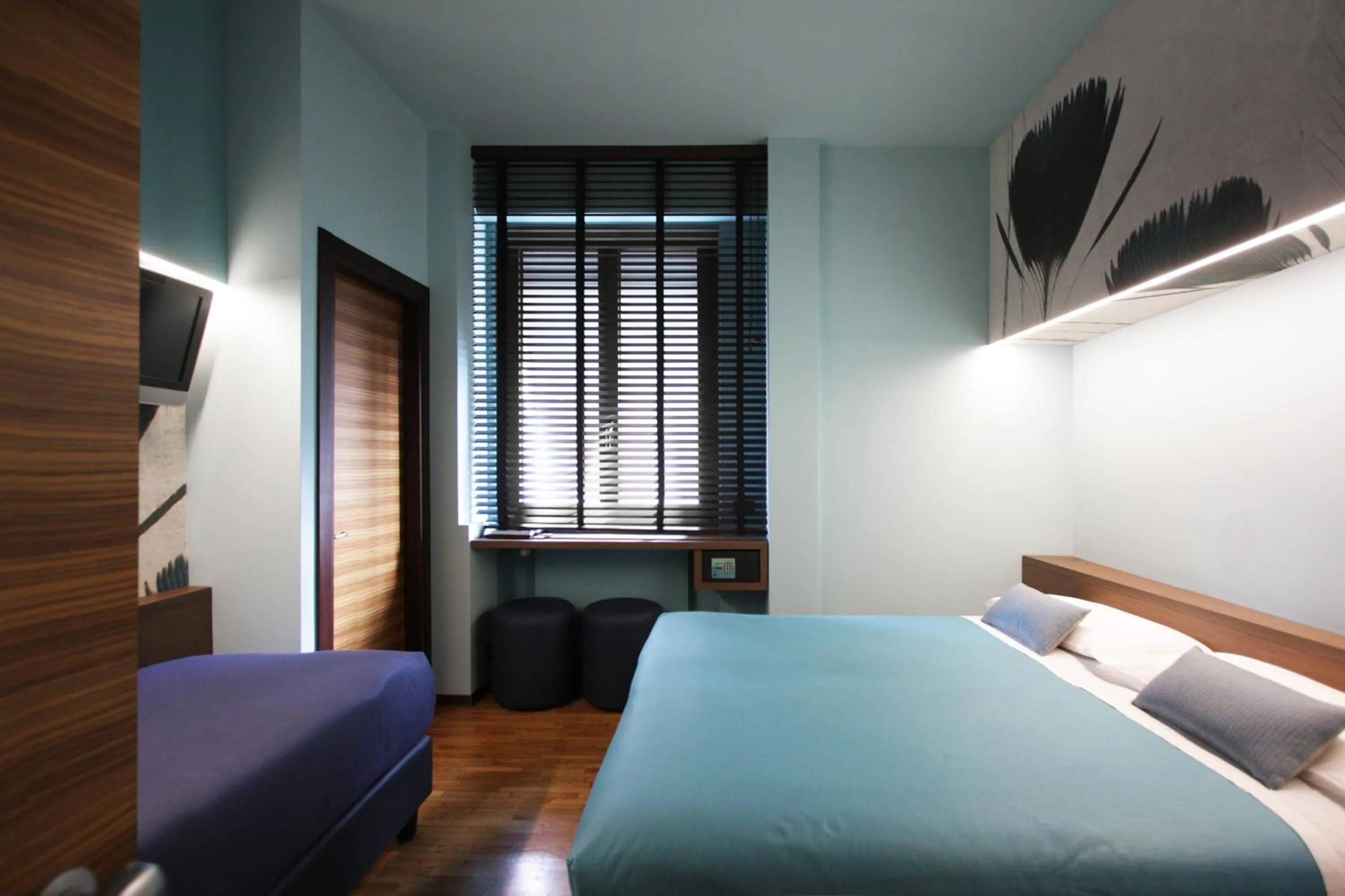 Decorative detail, Bed in Park Hotel Meublé