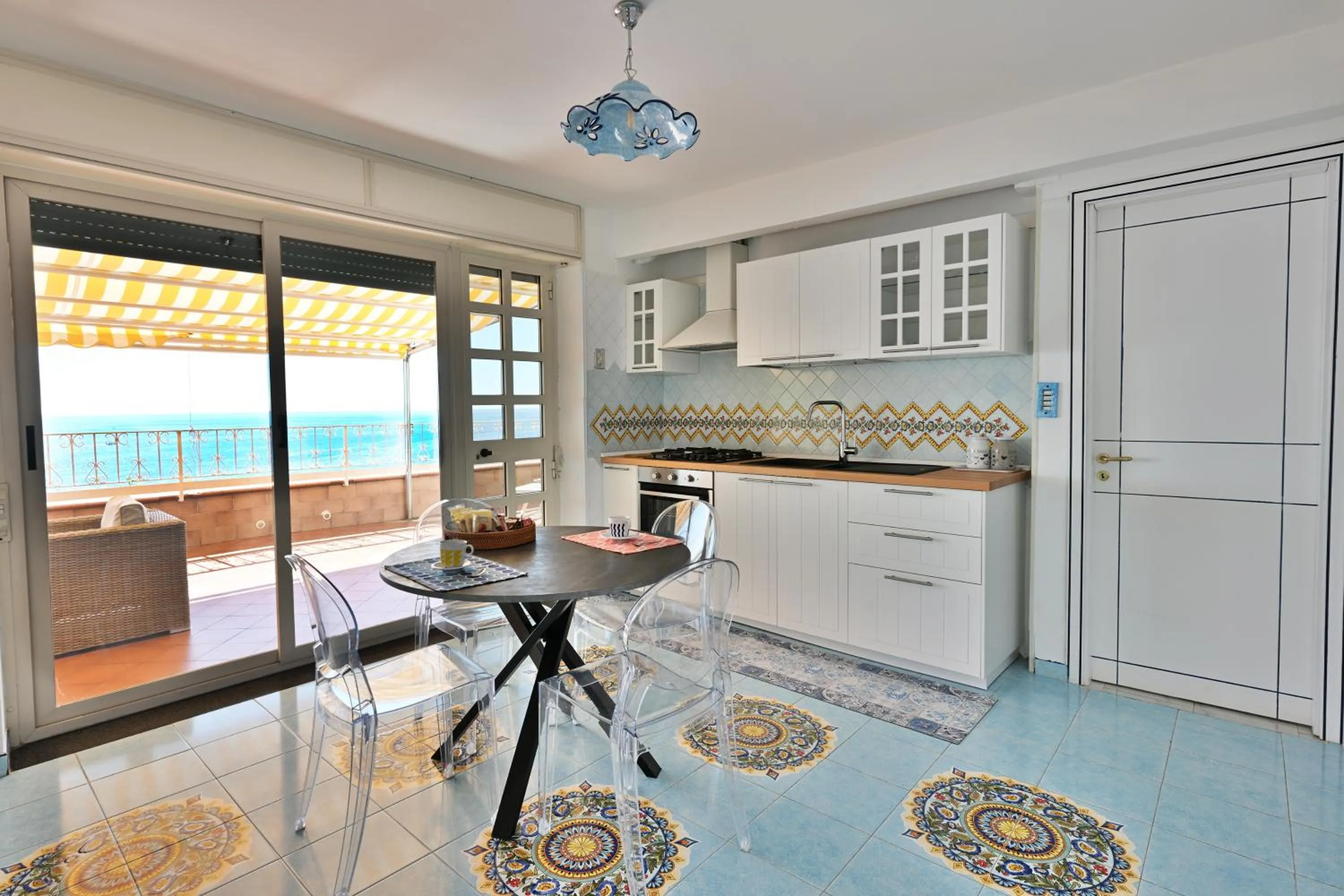 Kitchen or kitchenette in Ravello Art Hotel Marmorata