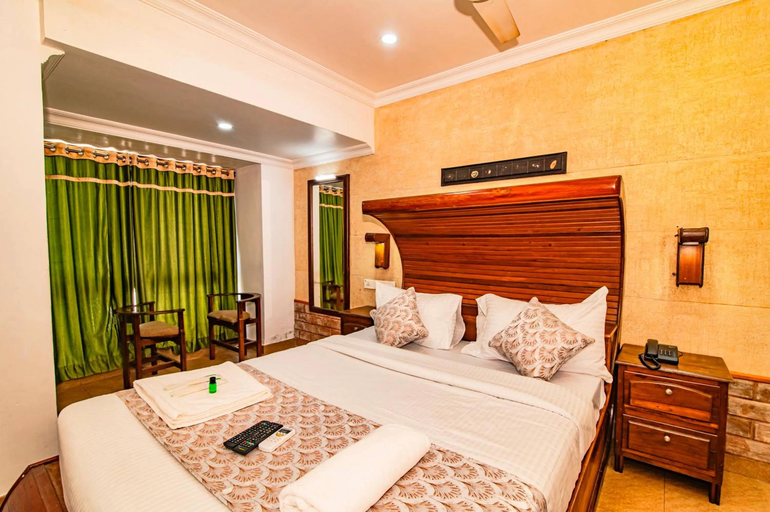 Bed in Hotel Mart View