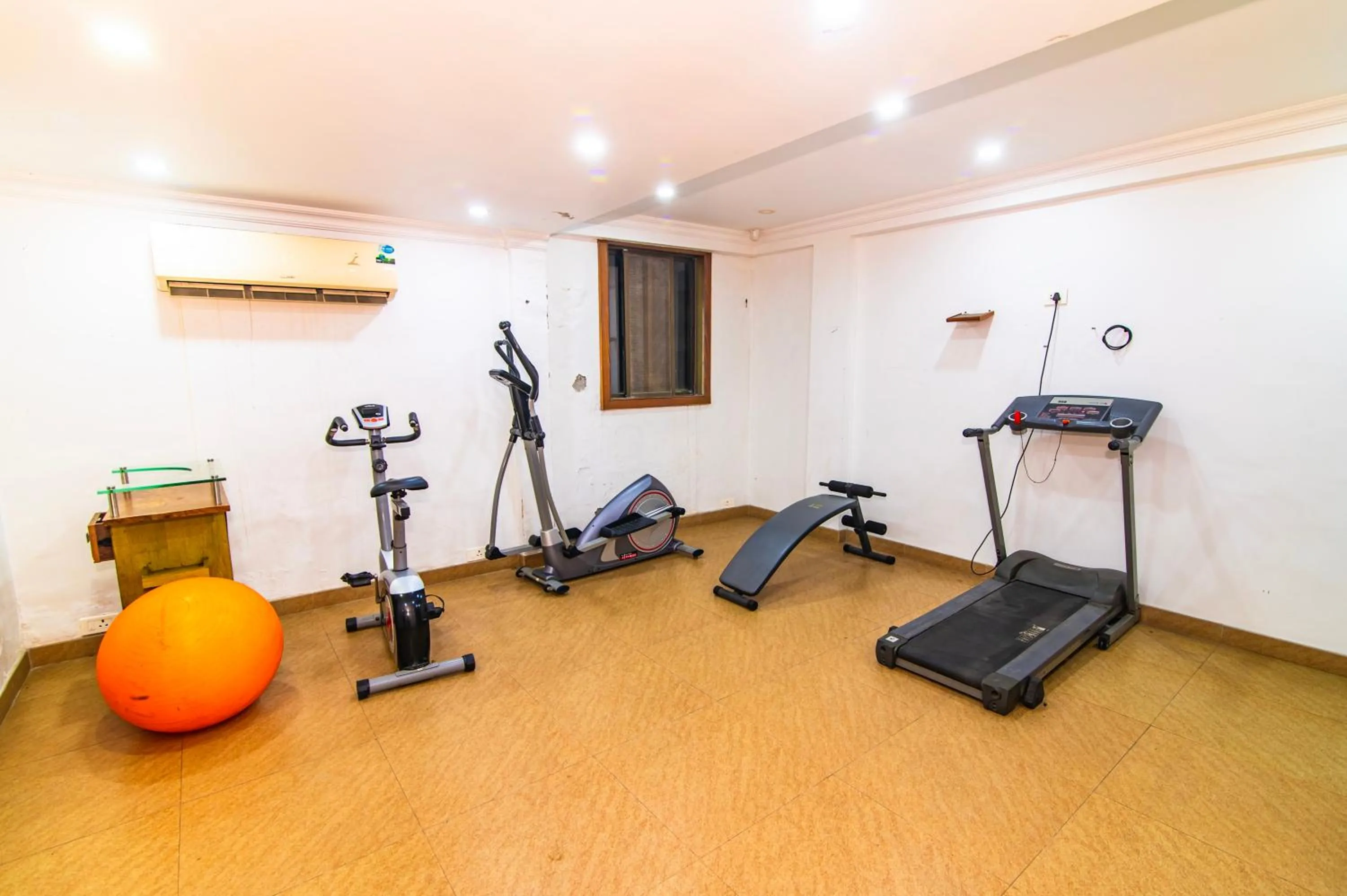 Fitness centre/facilities in Hotel Mart View
