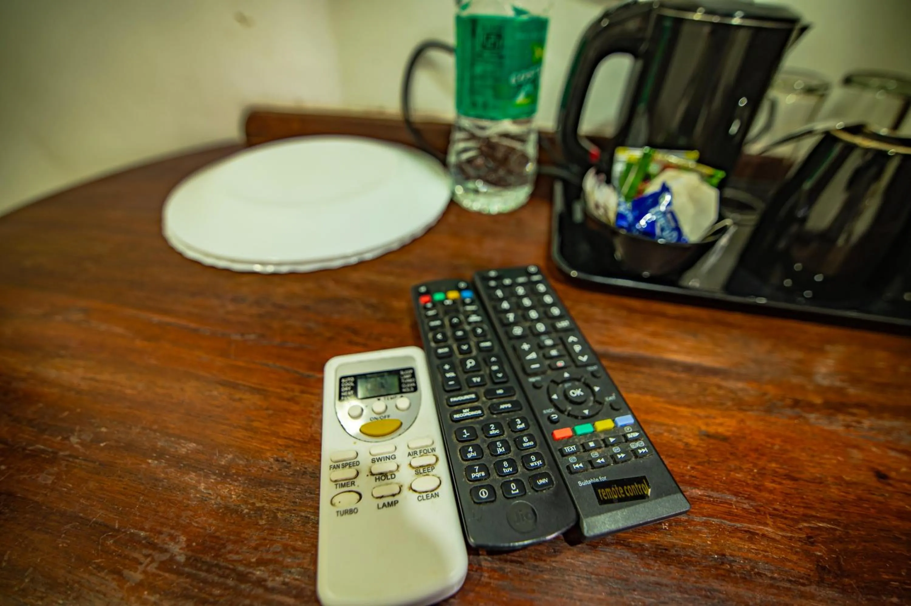 TV and multimedia in Hotel Mart View