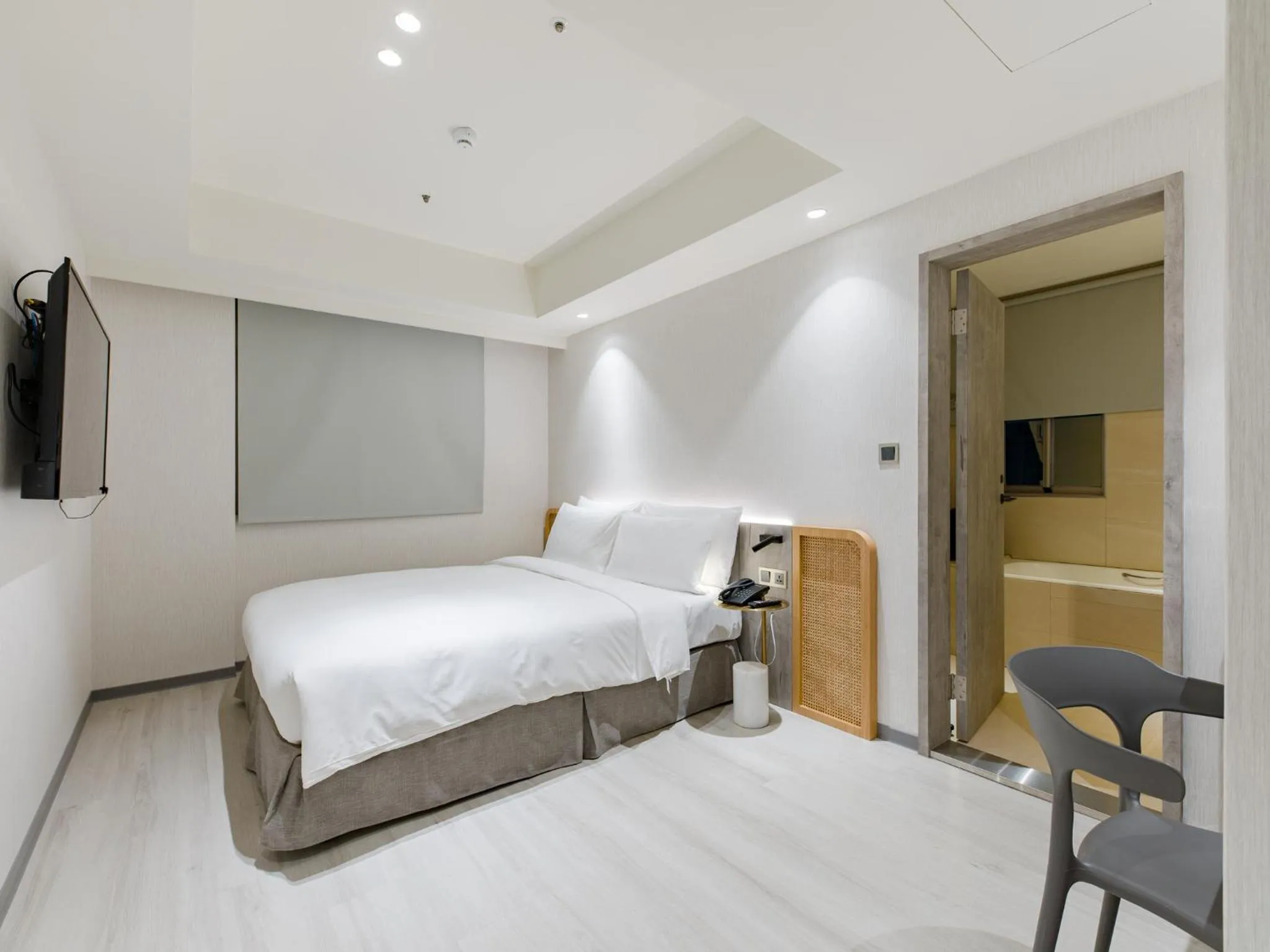 Bed in Dahu Park Hotel