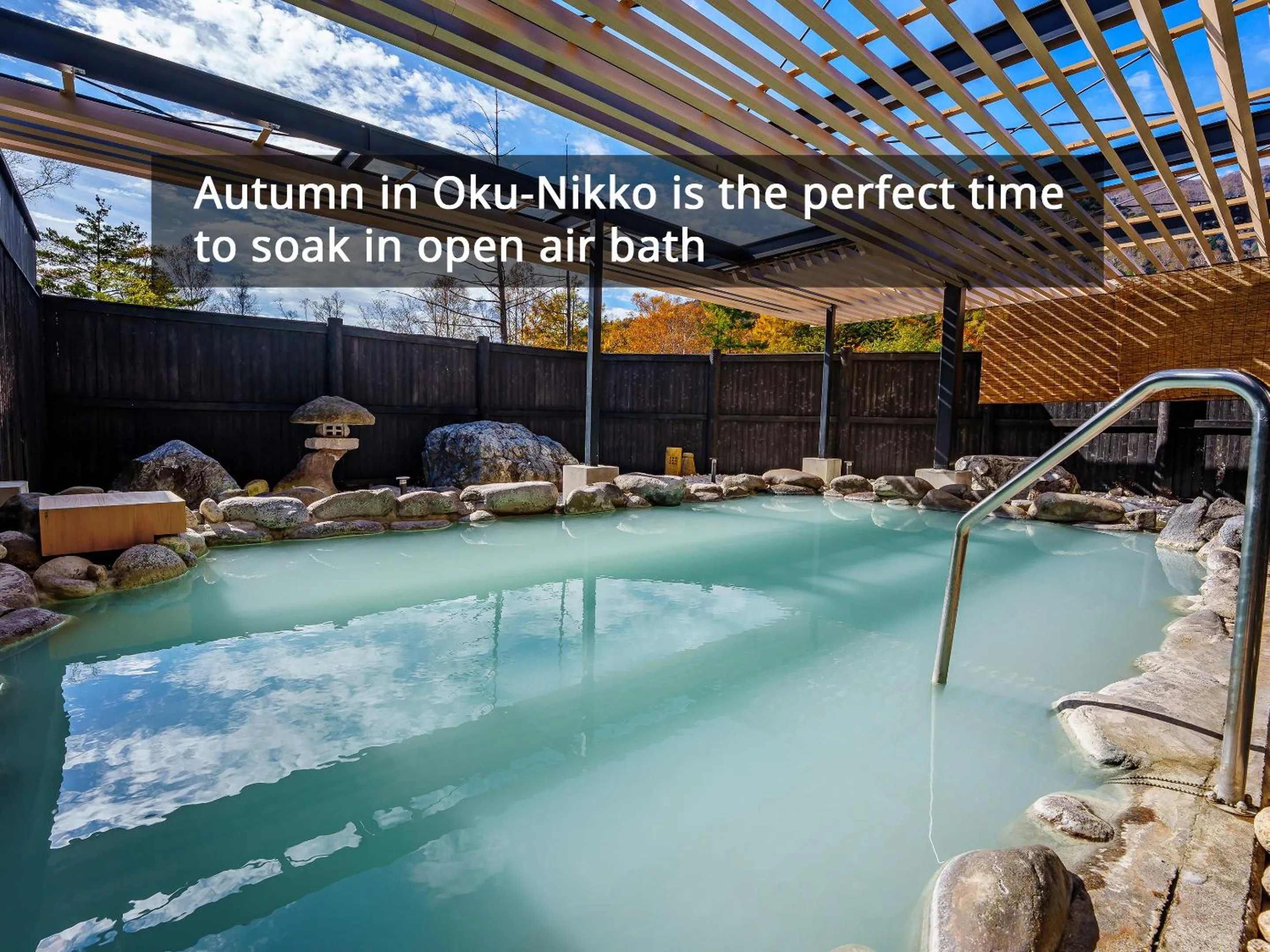 Hot Spring Bath in KAMENOI HOTEL Okunikko