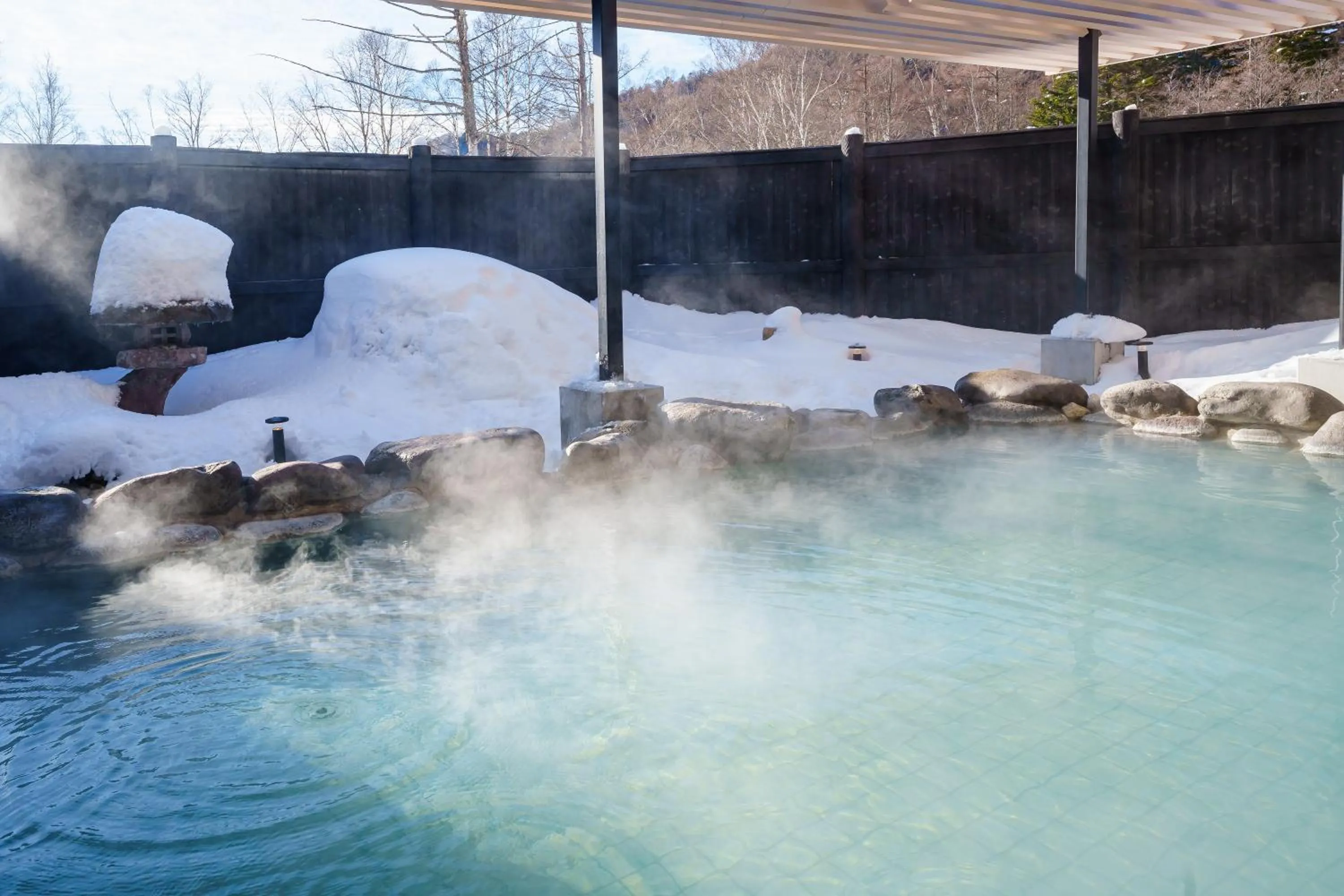 Open Air Bath in KAMENOI HOTEL Okunikko