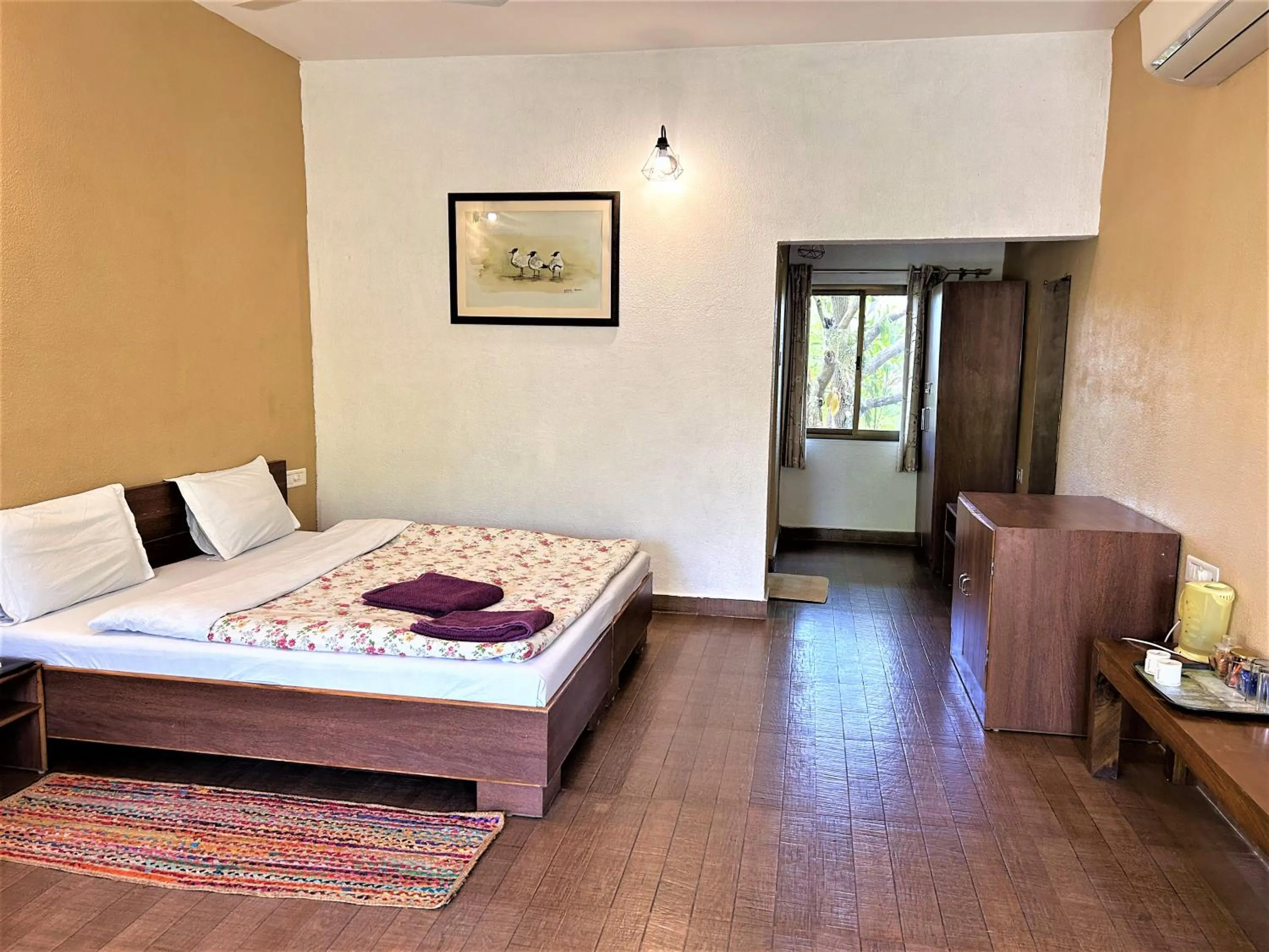 Bedroom, Bed in Gir Birding Lodge