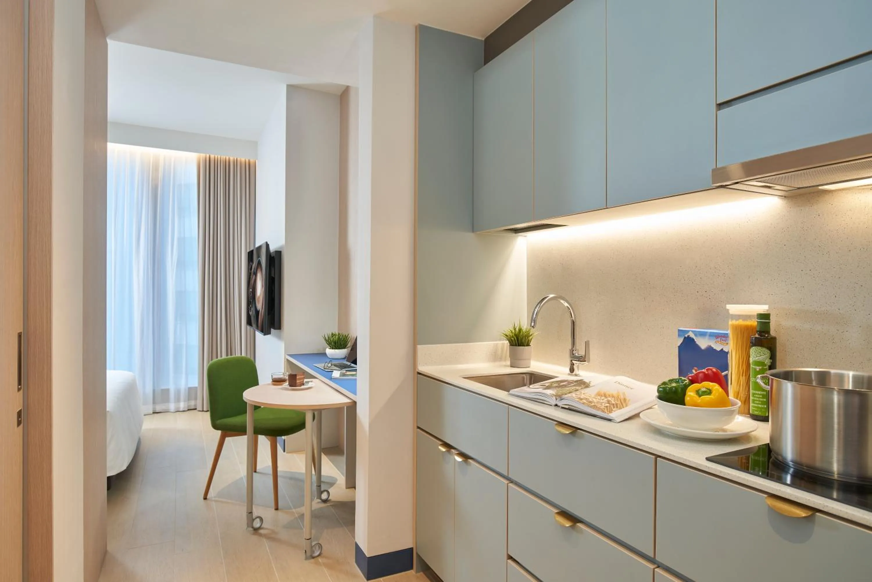 Kitchen or kitchenette in Citadines Raffles Place Singapore