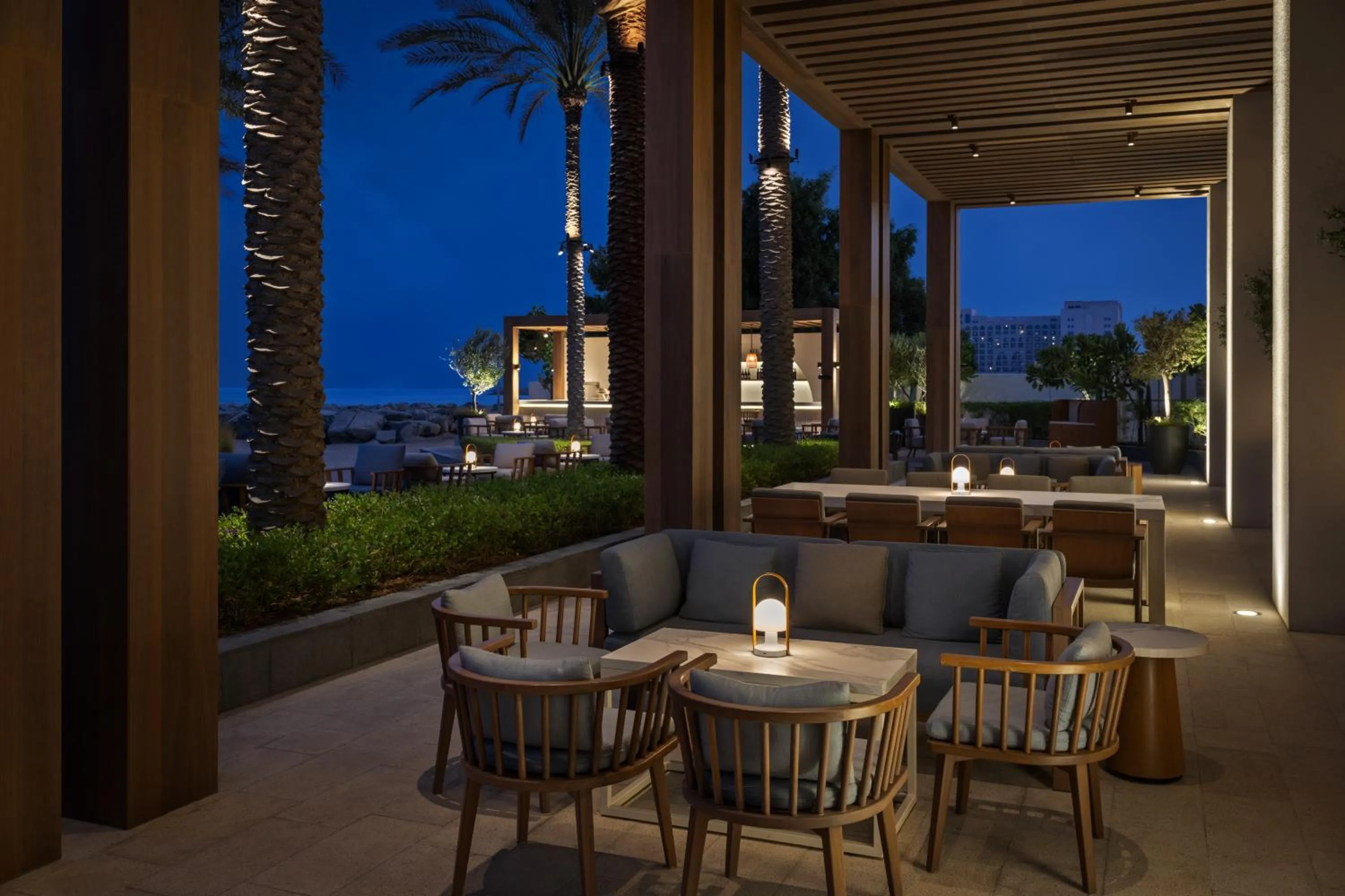 Restaurant/places to eat in Palace Beach Resort Fujairah