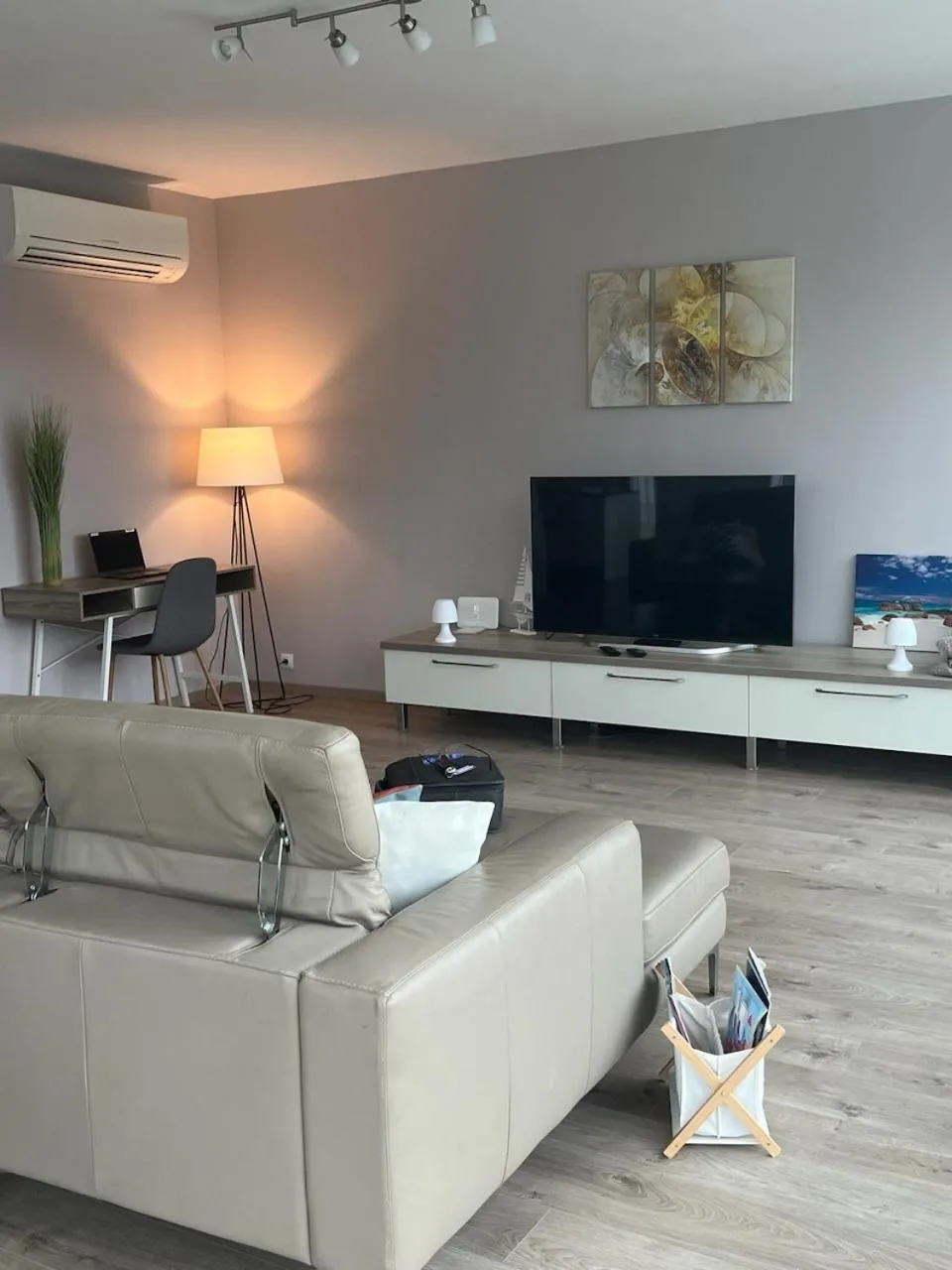 Green Hill Penthouse apartment