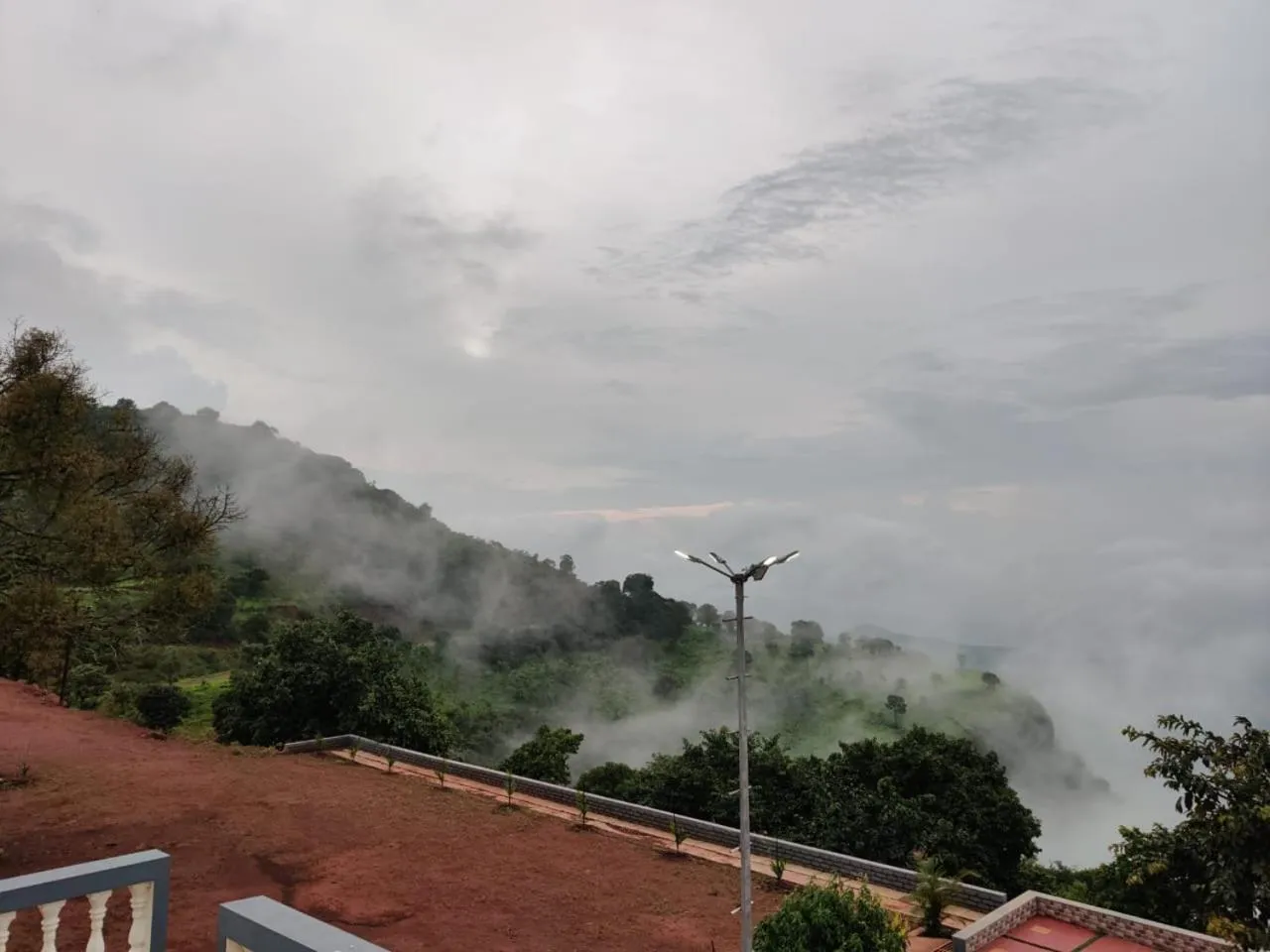 Hilltop Resort and Glamping Wai, Near Panchgani