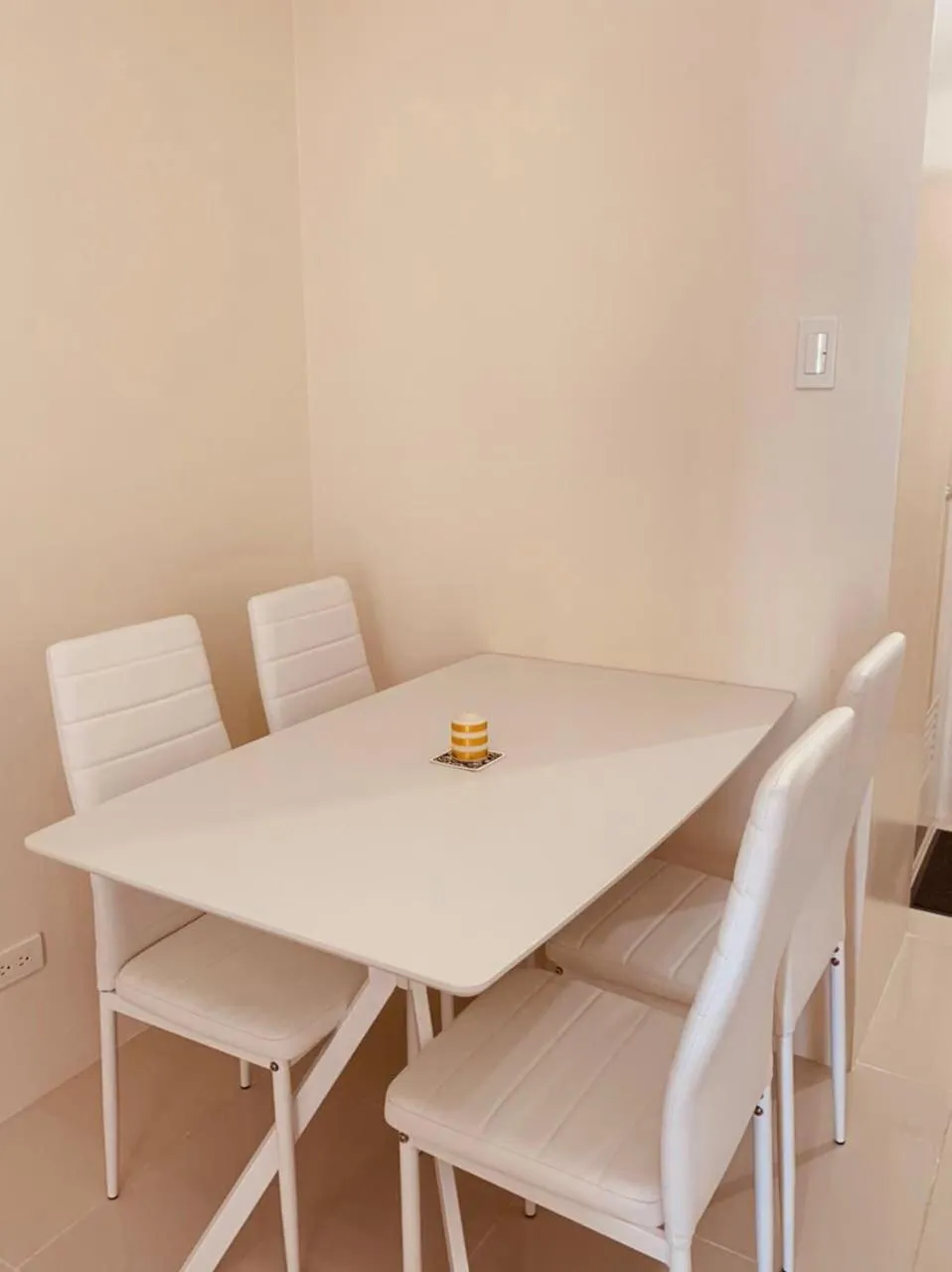 Dining area in SMDC Wind Residences Tagaytay by Cris