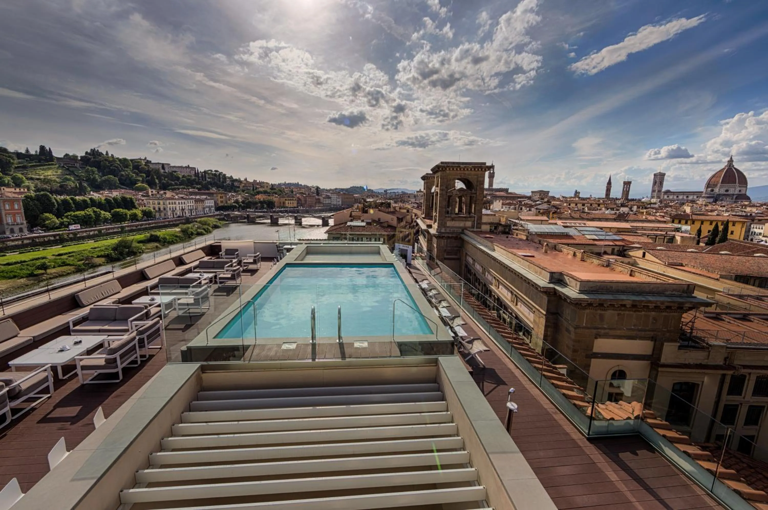 Lounge or bar in Plaza Hotel Lucchesi