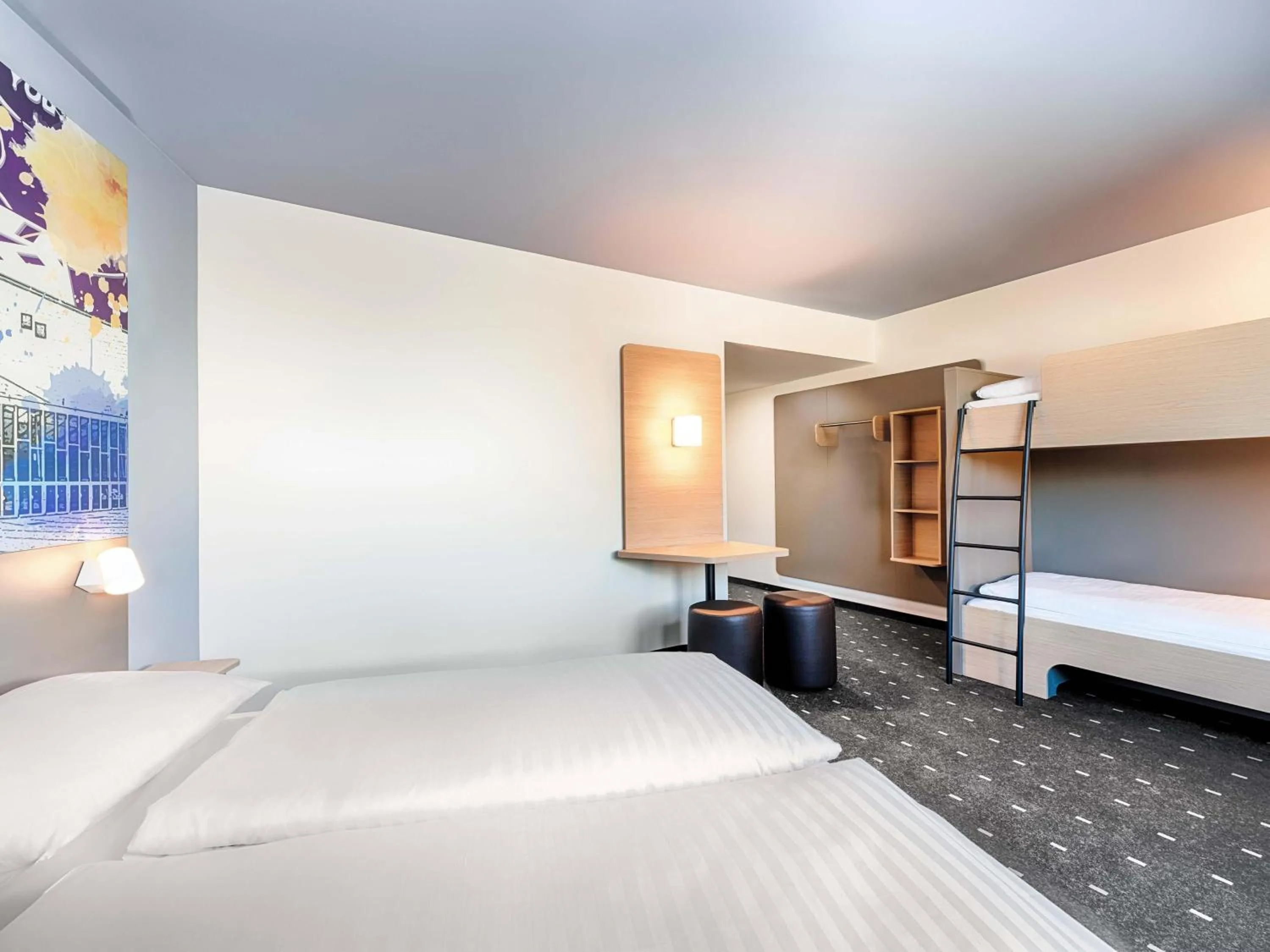 Photo of the whole room, Bed in B&B Hotel Wien-Stadthalle