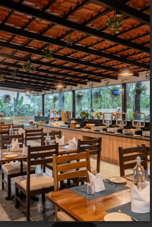 Restaurant/places to eat in Sterling Stolen Heaven Lonavala