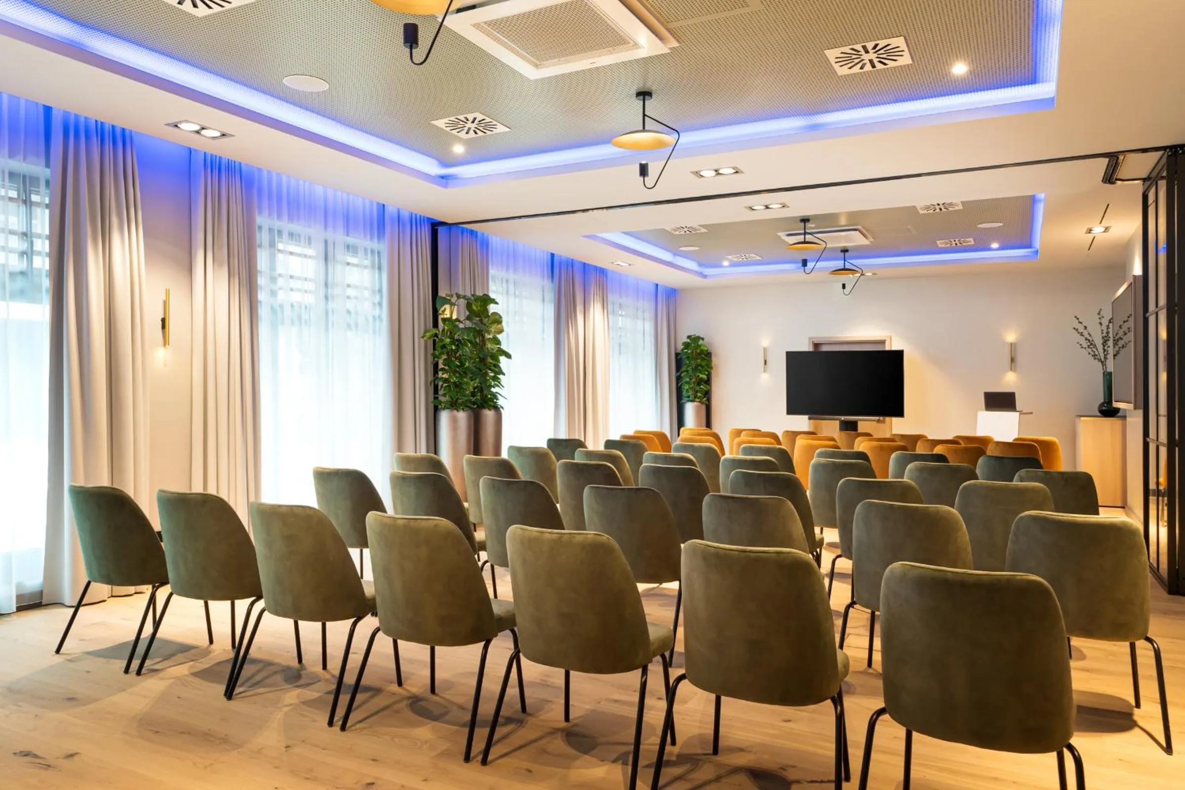 Meeting/conference room in Leonardo Hotel Hamburg Altona