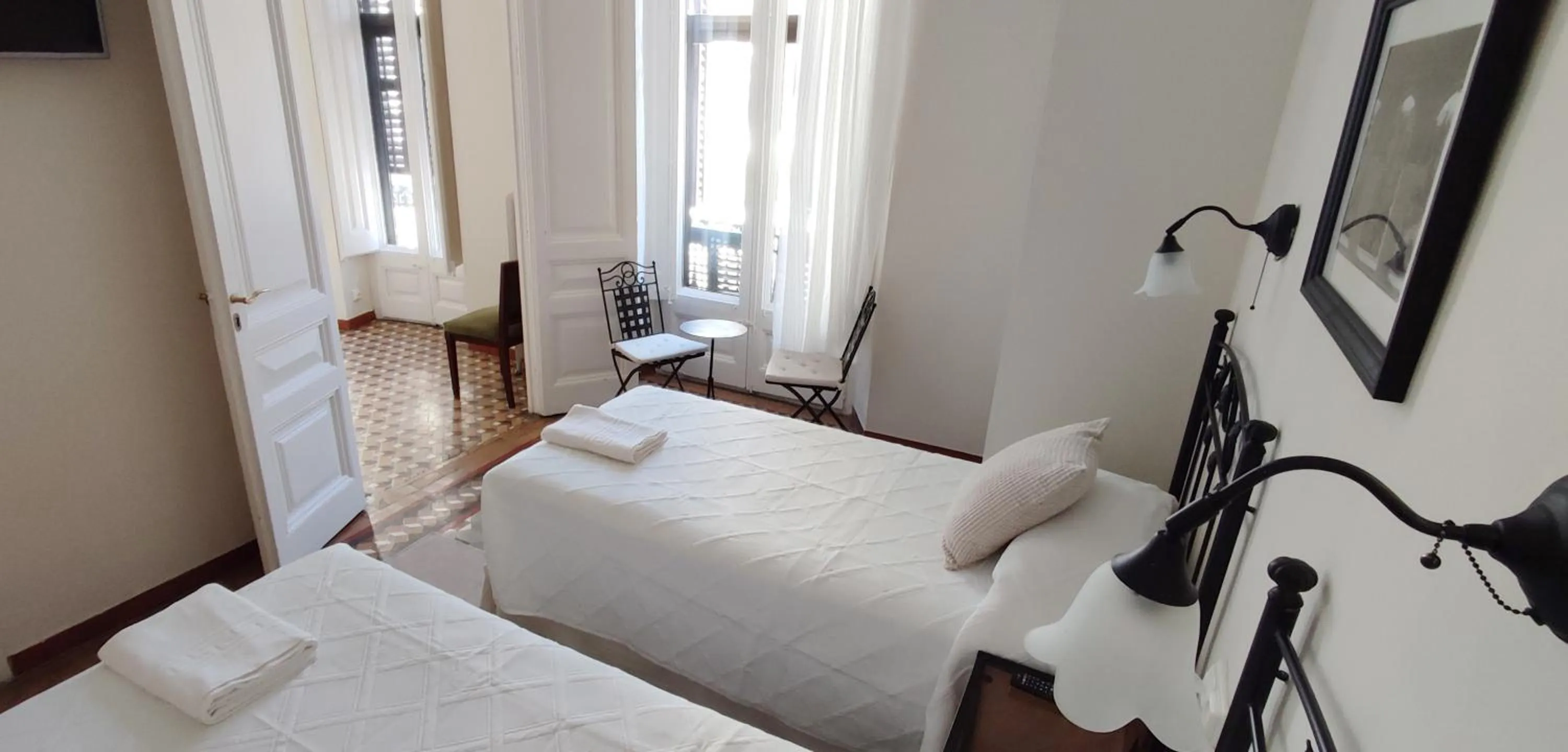 Bedroom, Bed in Casa Consell Bailen, Guest House