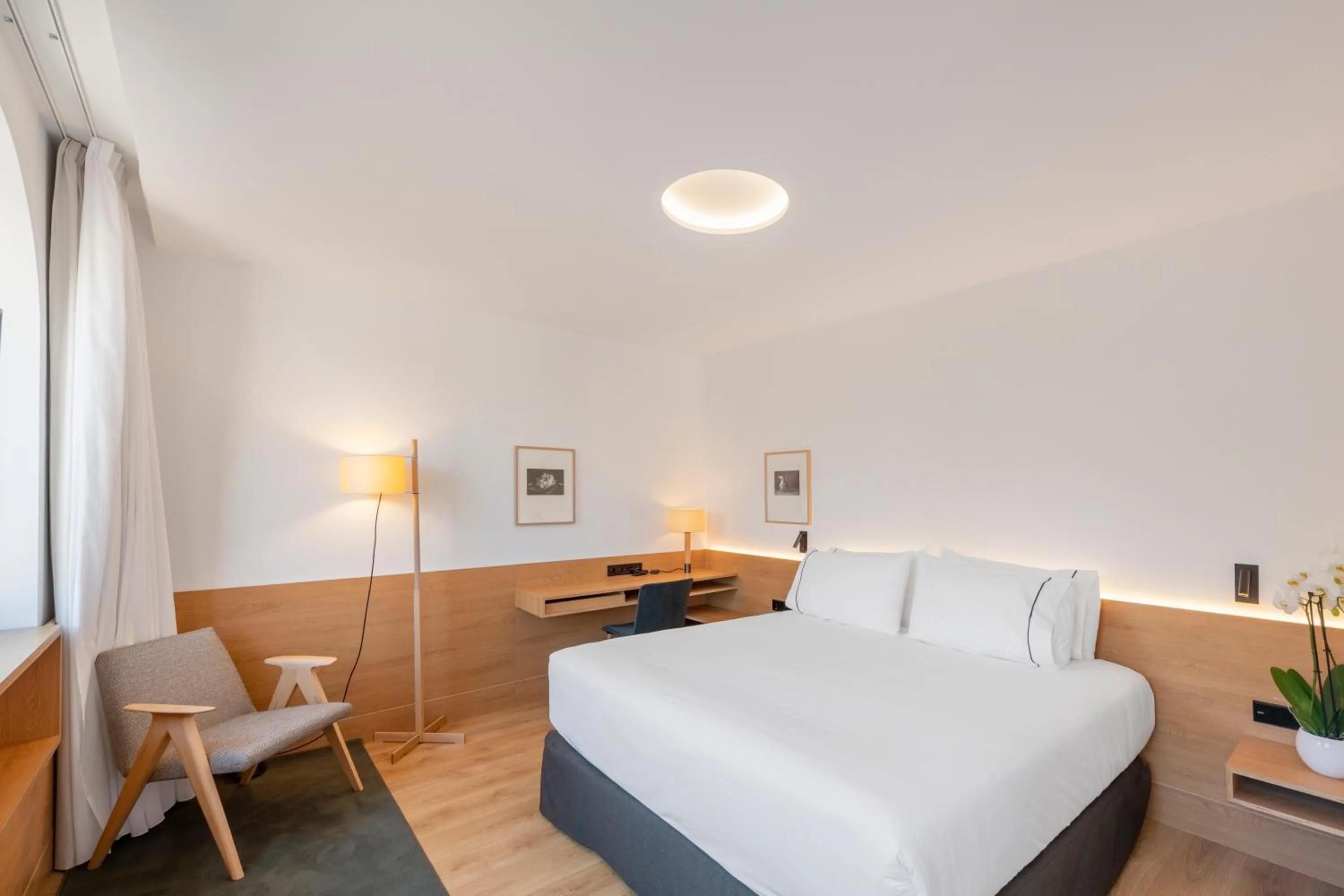 Bed in Eurostars Pórtico Alicante