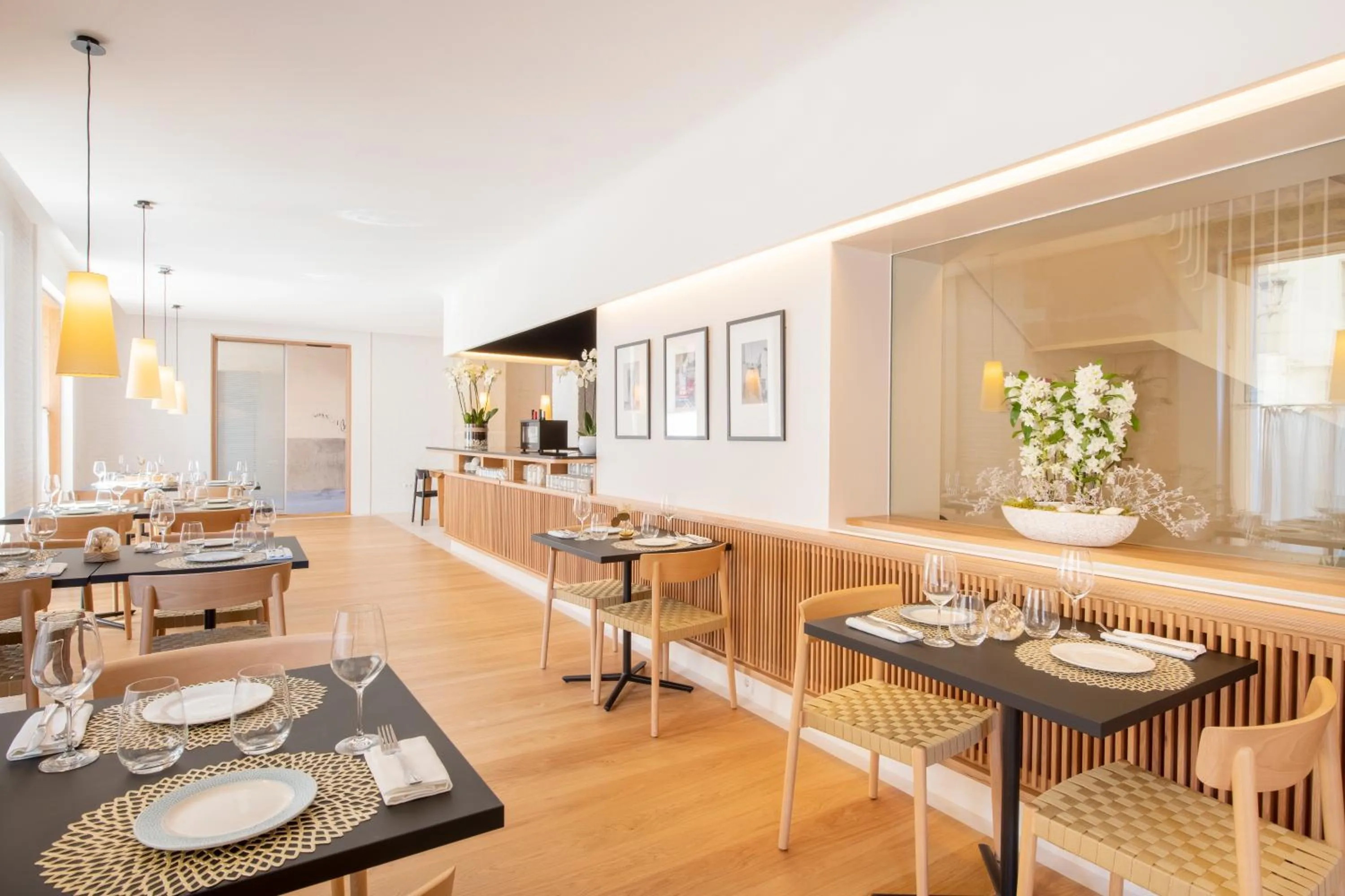 Restaurant/places to eat in Eurostars Pórtico Alicante