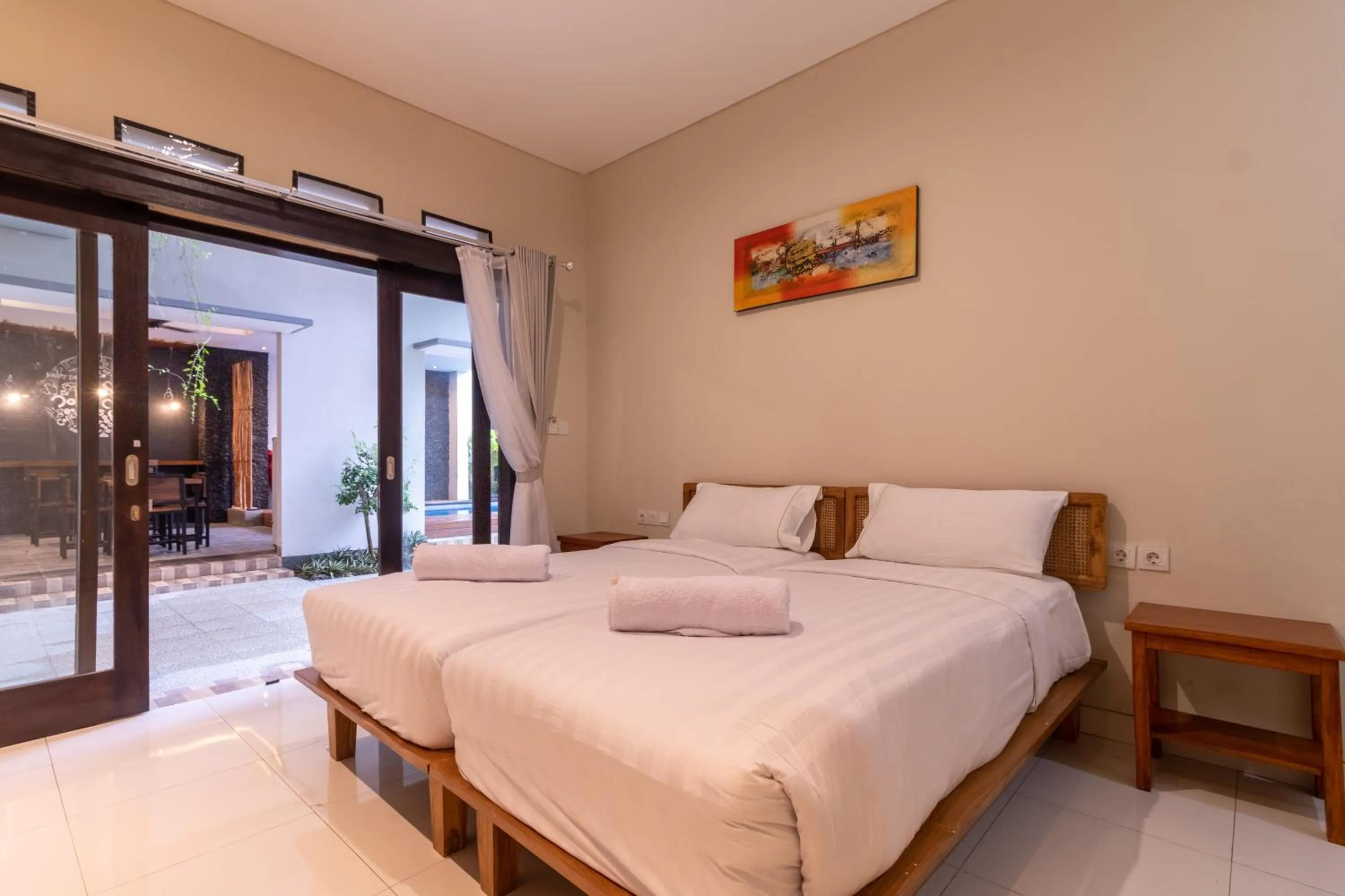 Bed in Josh Guest House