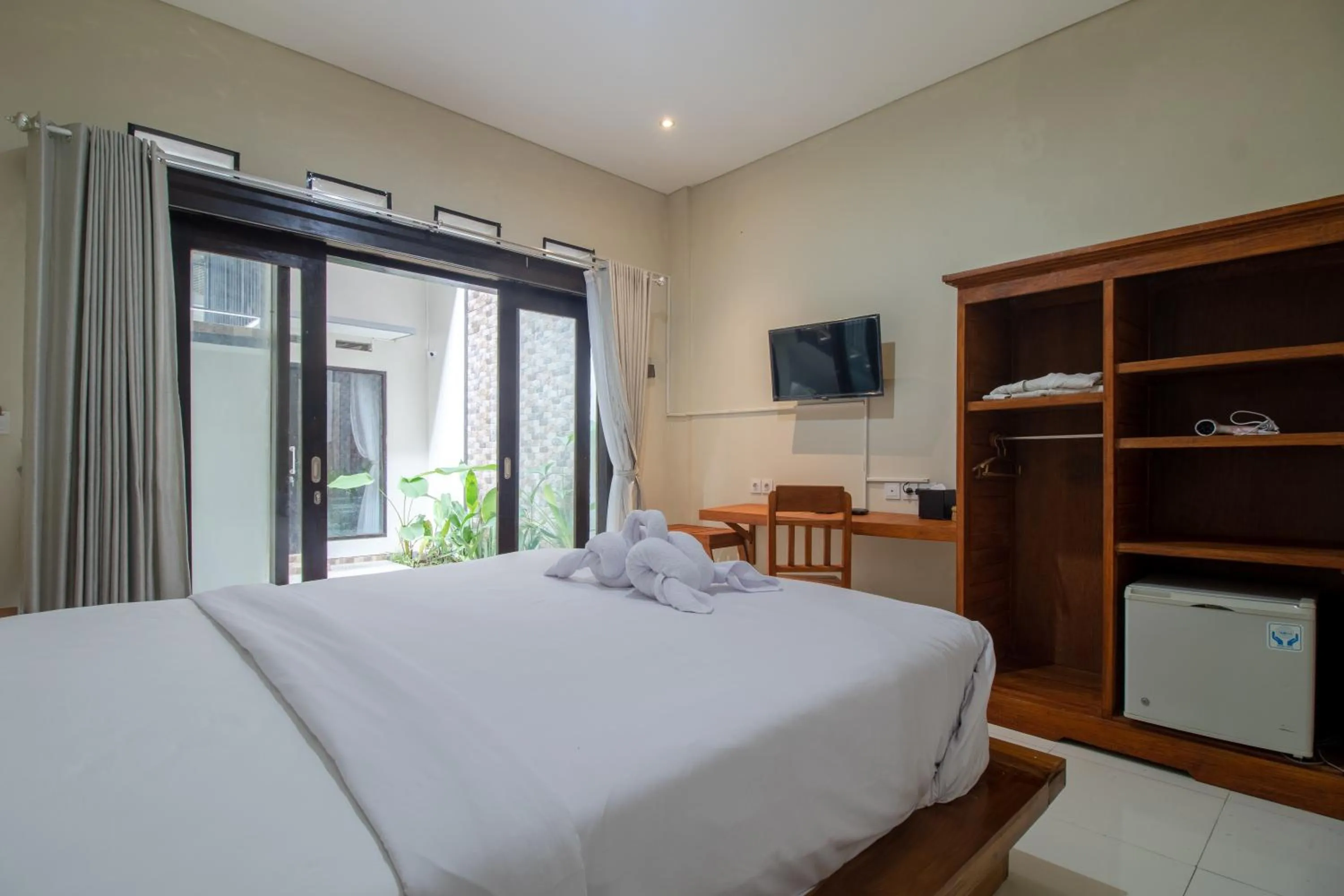 Bed in Josh Guest House