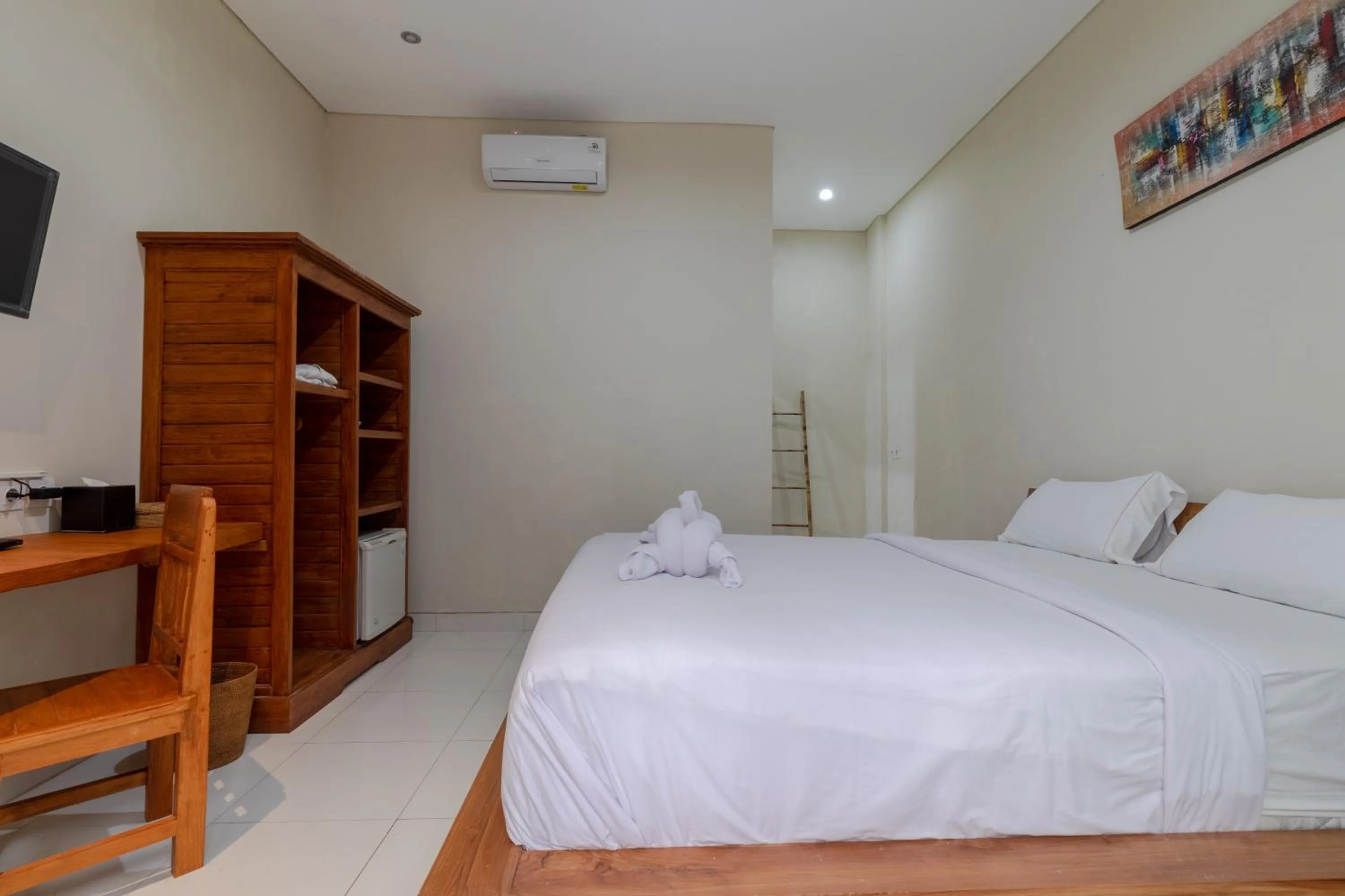 Bed in Josh Guest House