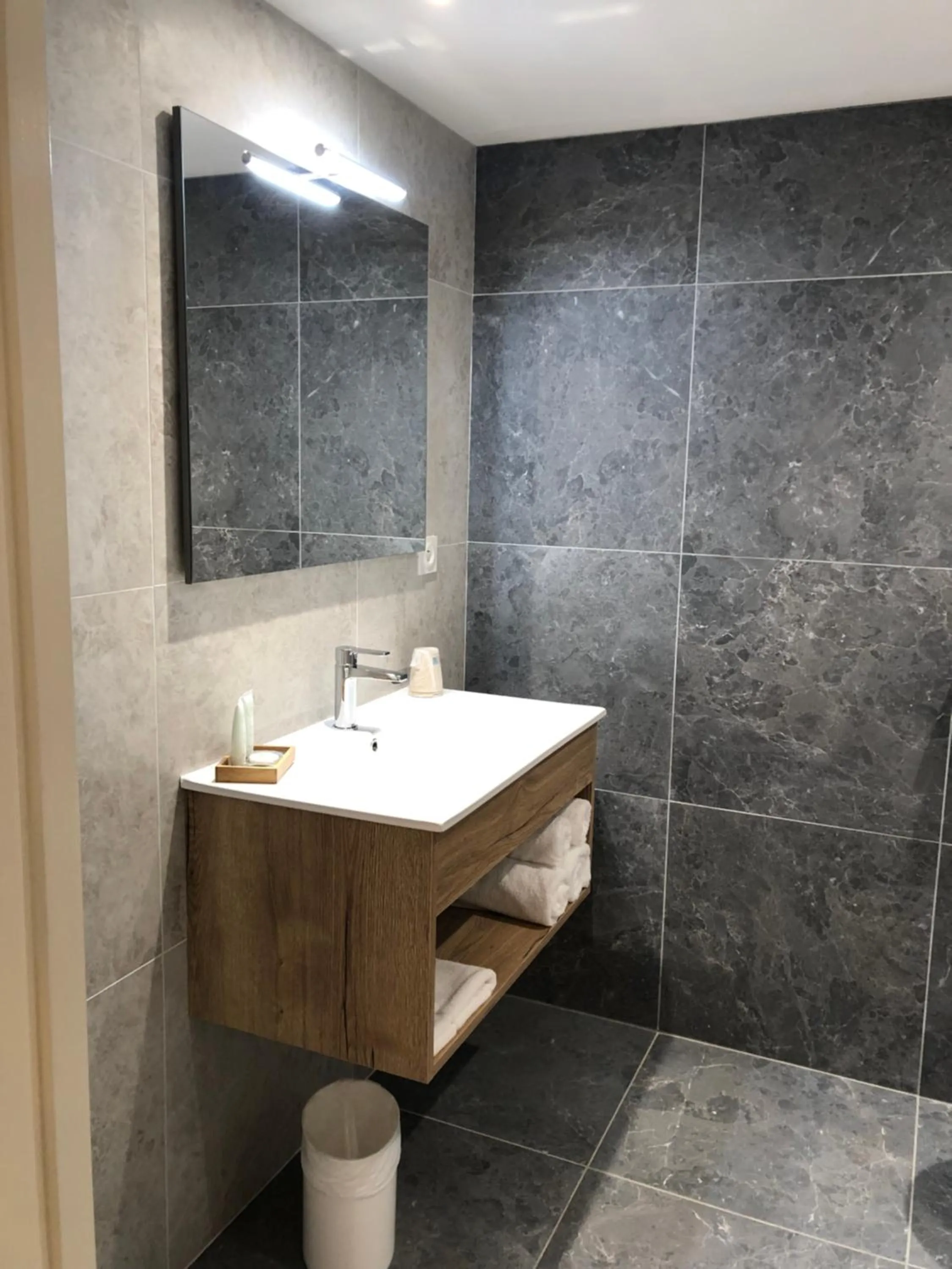 Bathroom in SHANA Hôtel & Résidence