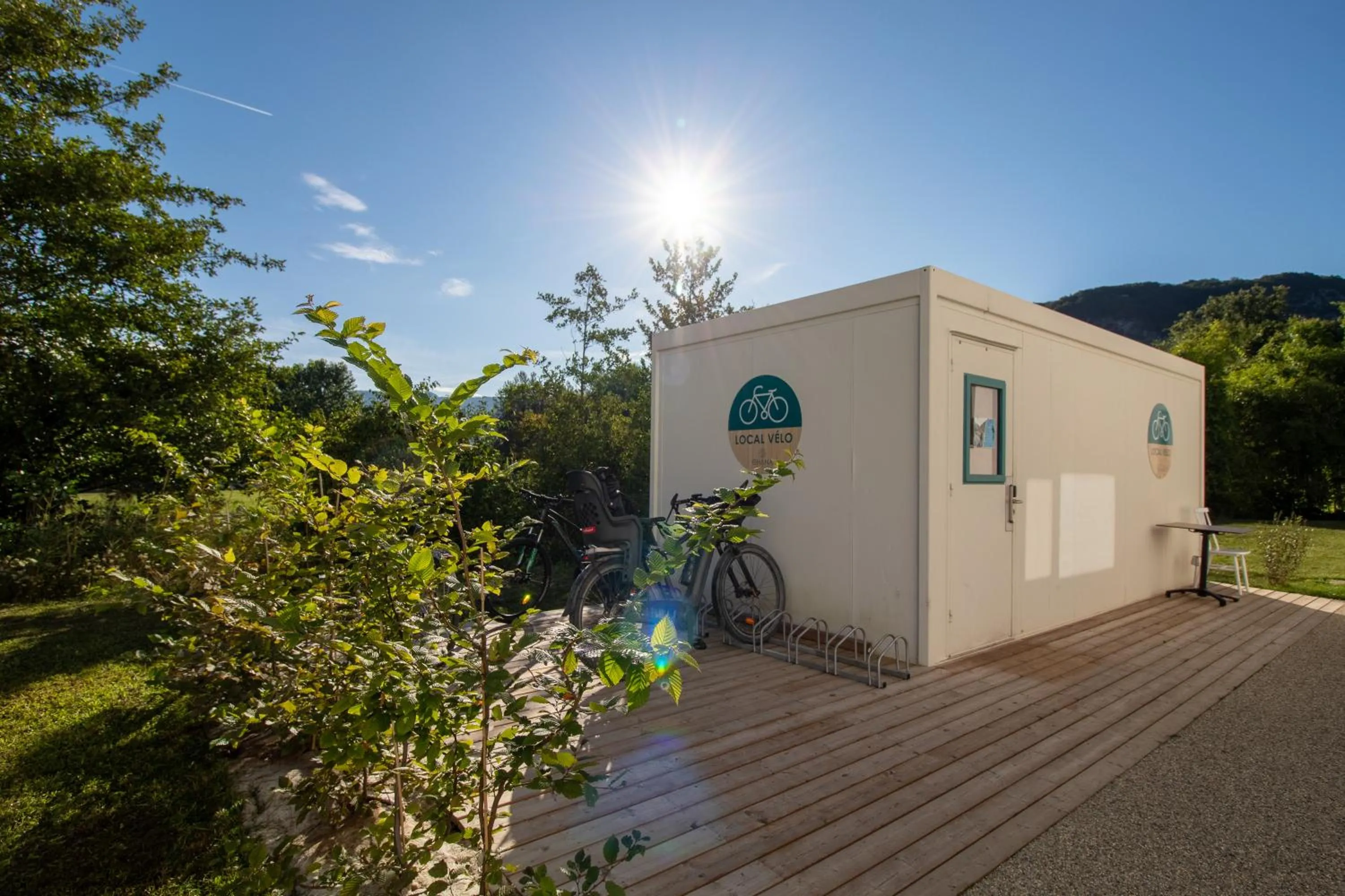 Cycling in SHANA Hôtel & Résidence