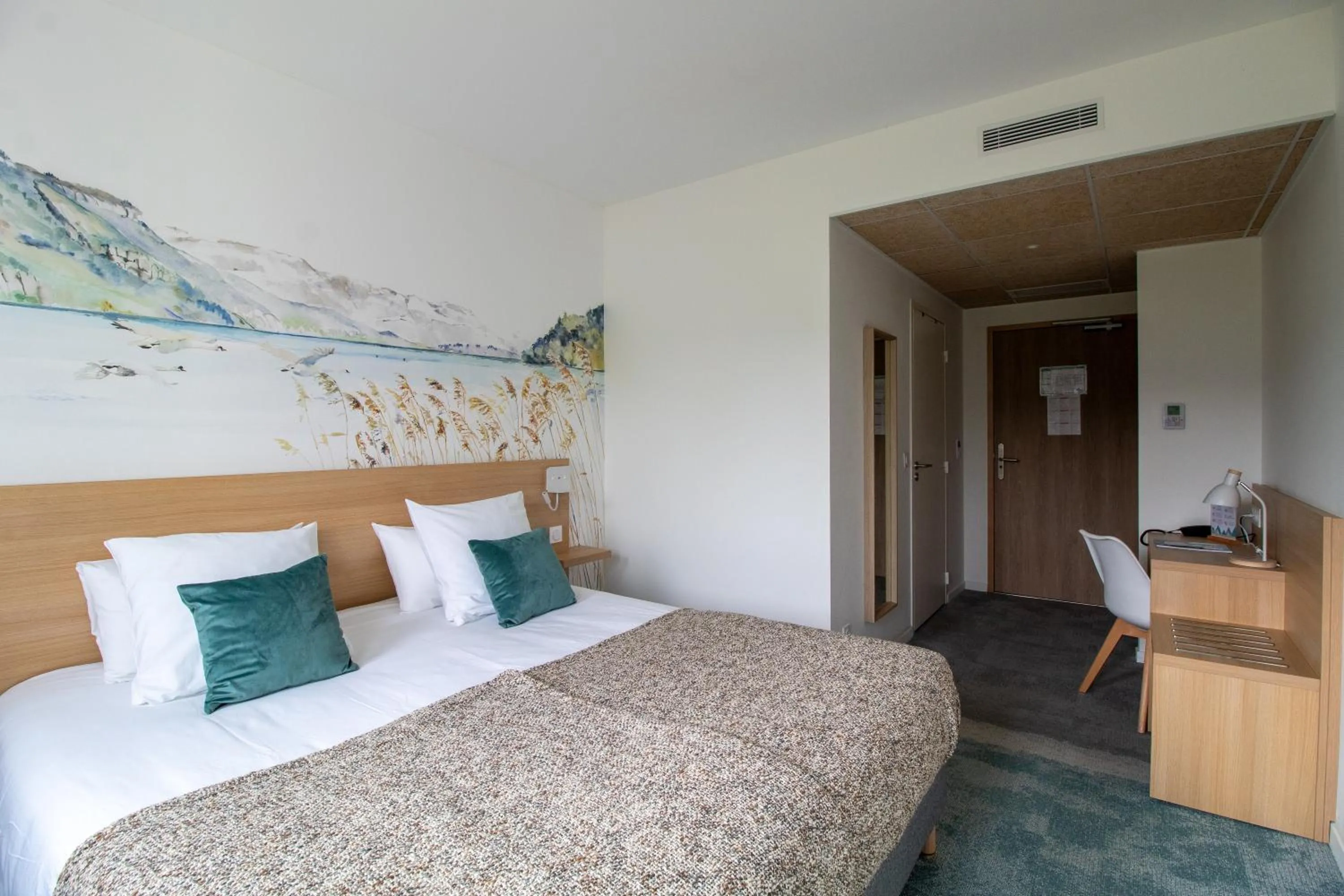 Bed in SHANA Hôtel & Résidence