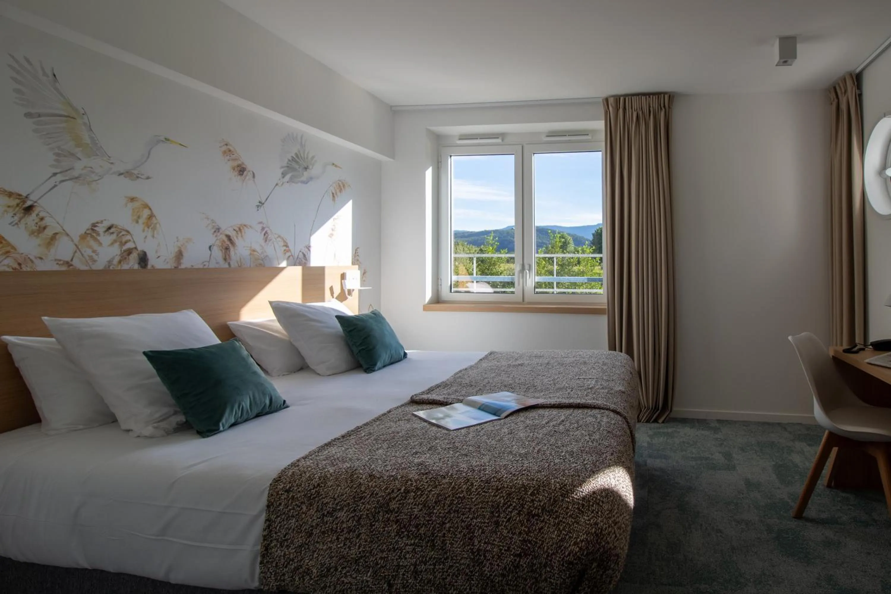 Bed in SHANA Hôtel & Résidence