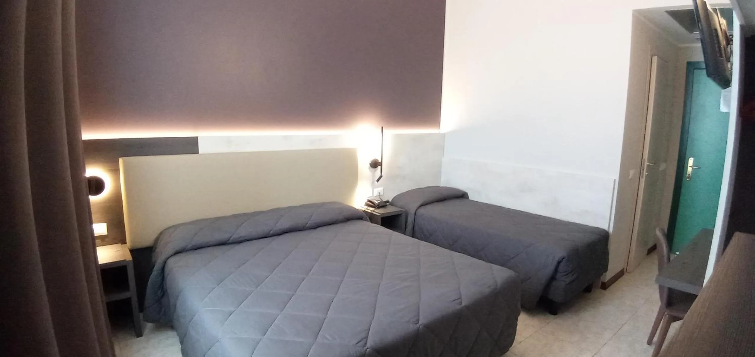 Bed in Hotel Mistral