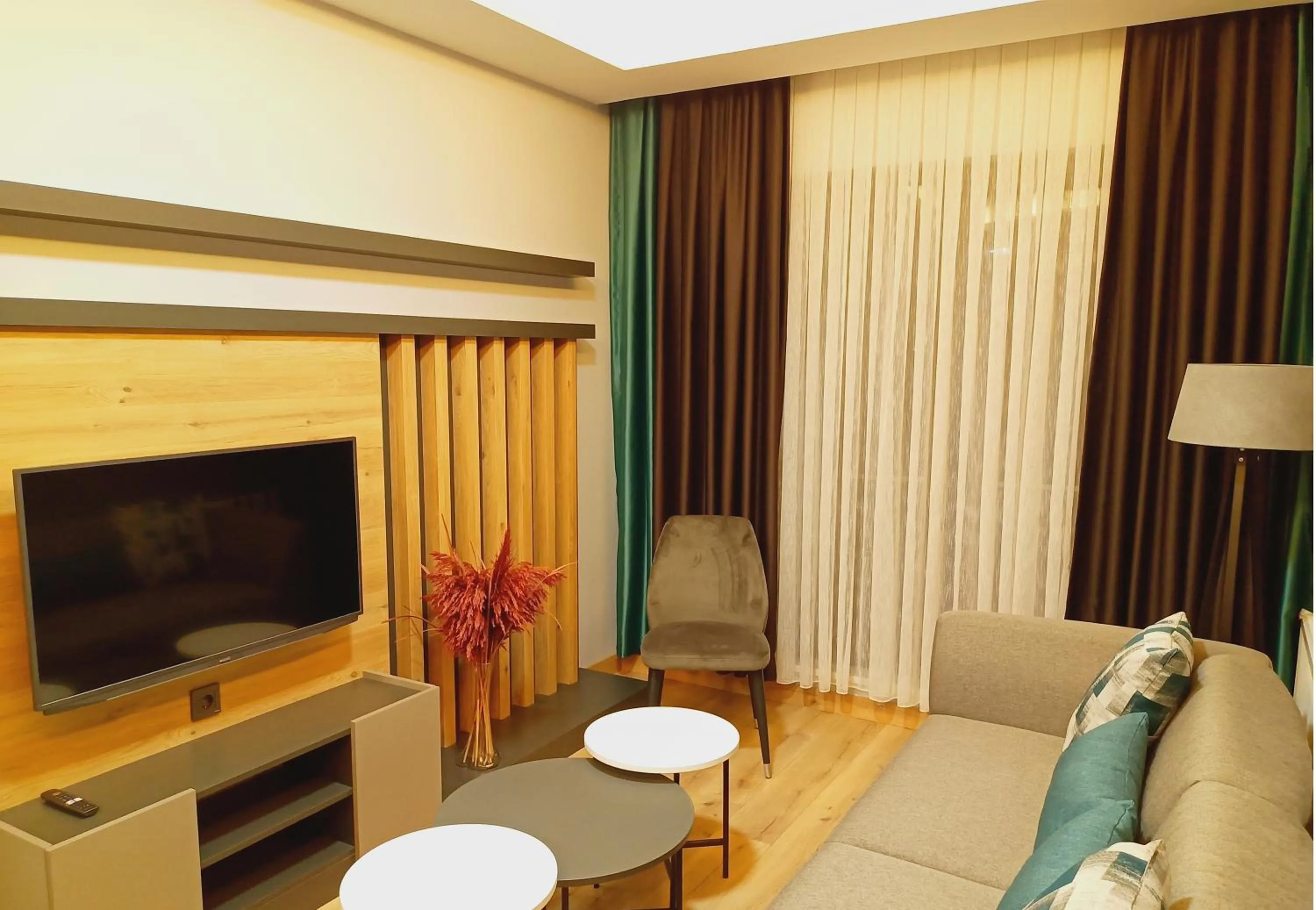 TV and multimedia in Dinamik Otel Sarıkamış