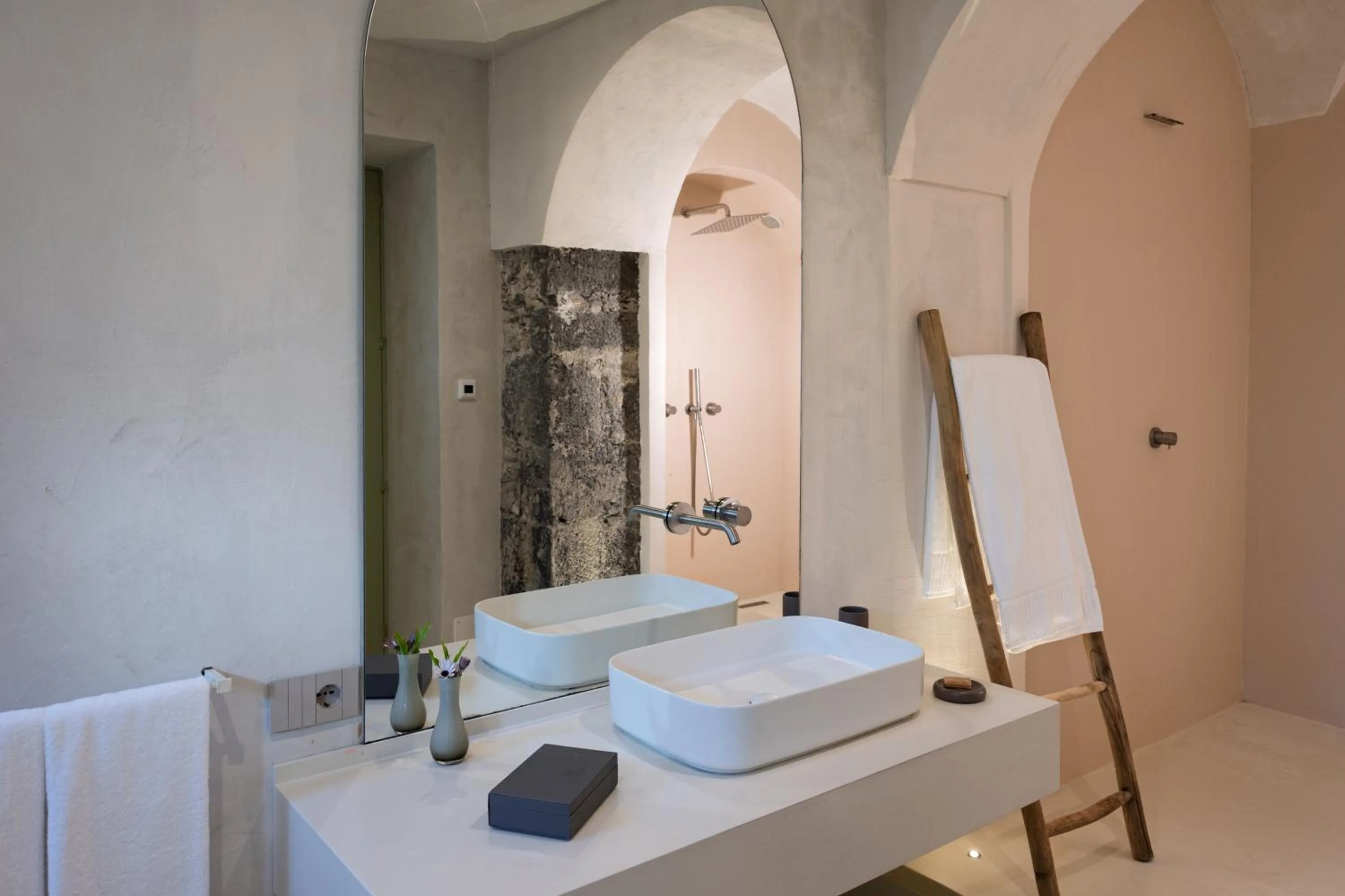 Bathroom in Castello di San Marco Charming Hotel & SPA