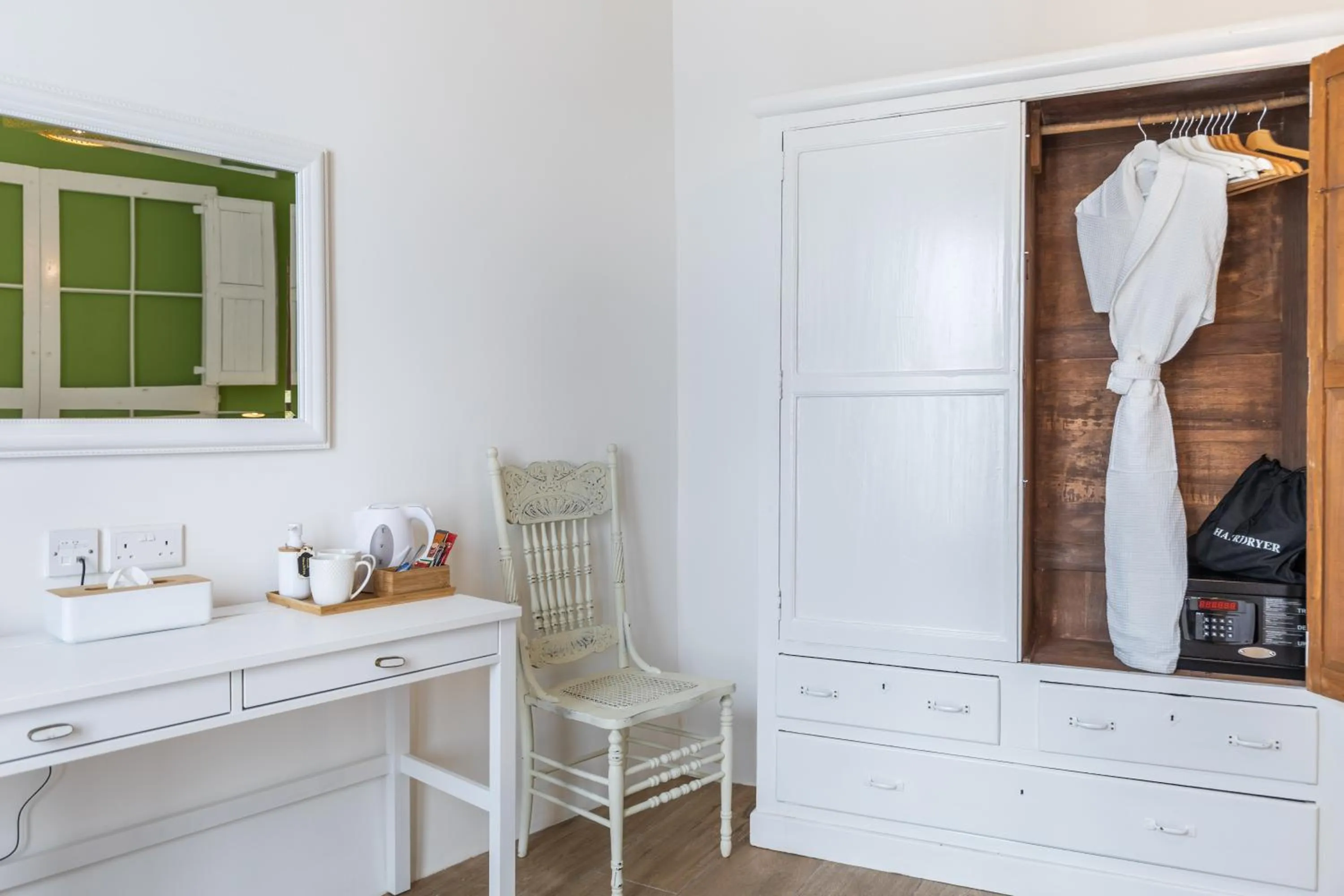 Coffee/tea facilities in Mosta Dome B&B