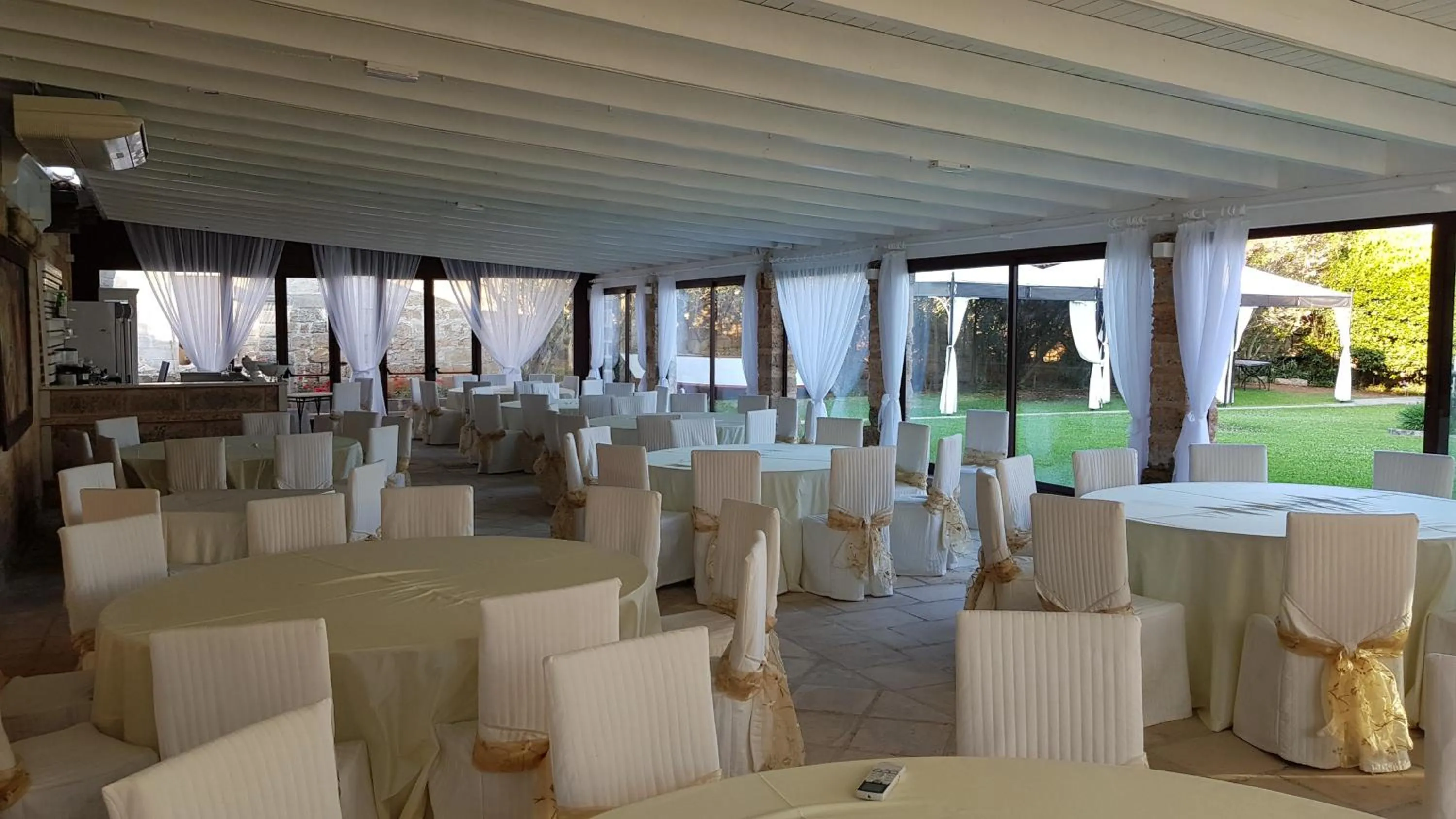 Banquet/Function facilities in RELAIS MASSERIA CASINA DEI CARI