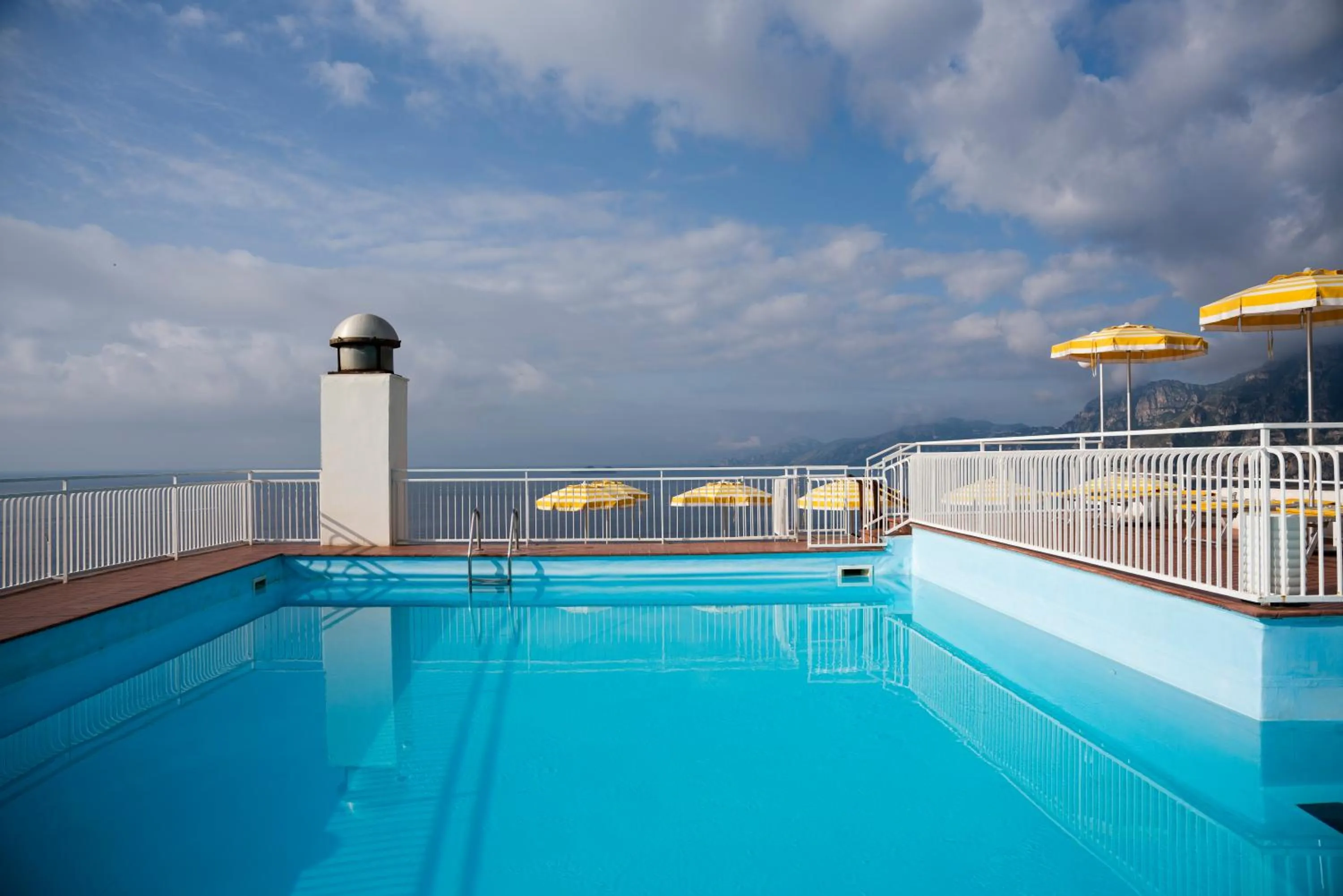 Swimming pool in Tramonto d'Oro