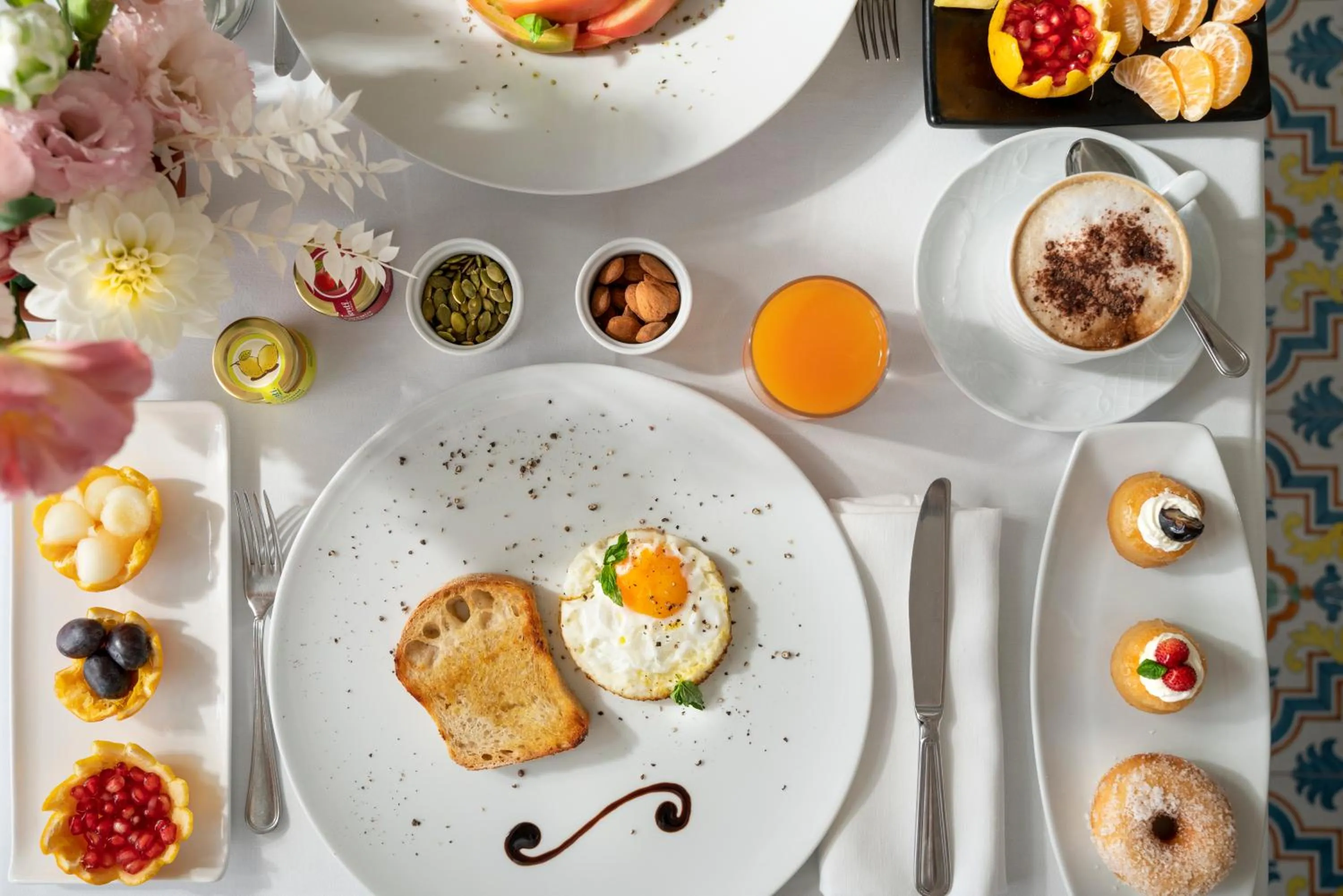 Restaurant/places to eat in Tramonto d'Oro