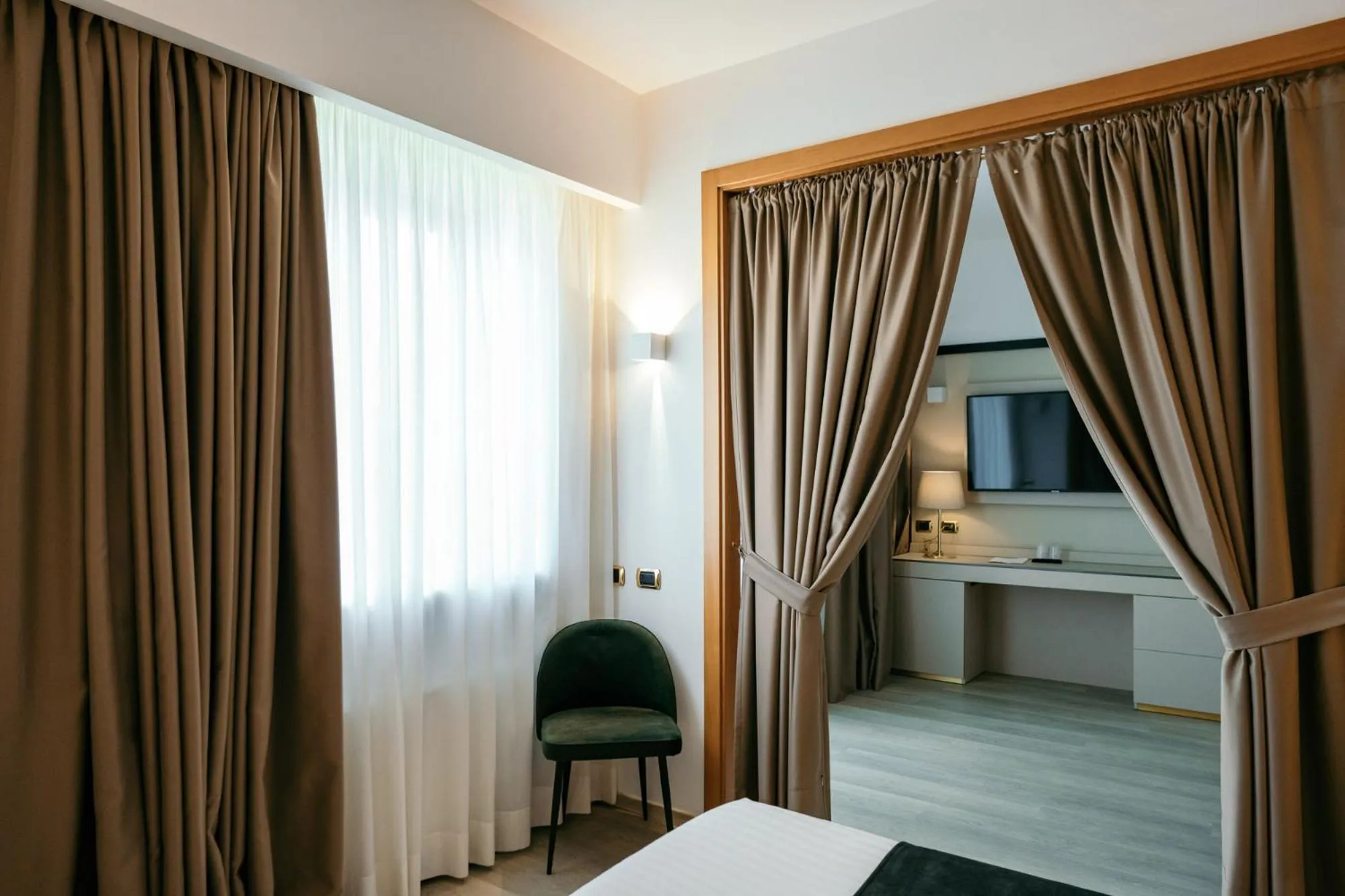 Bed in Grand Hotel la Chiusa di Chietri