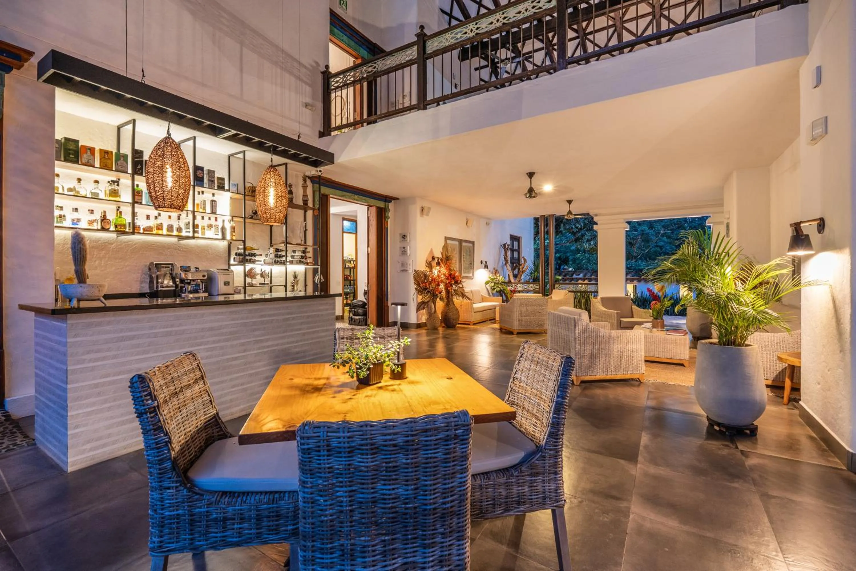 Banquet/Function facilities in Casa Jacaranda Hotel Boutique -Cauca Viejo- Mayores de 14 años