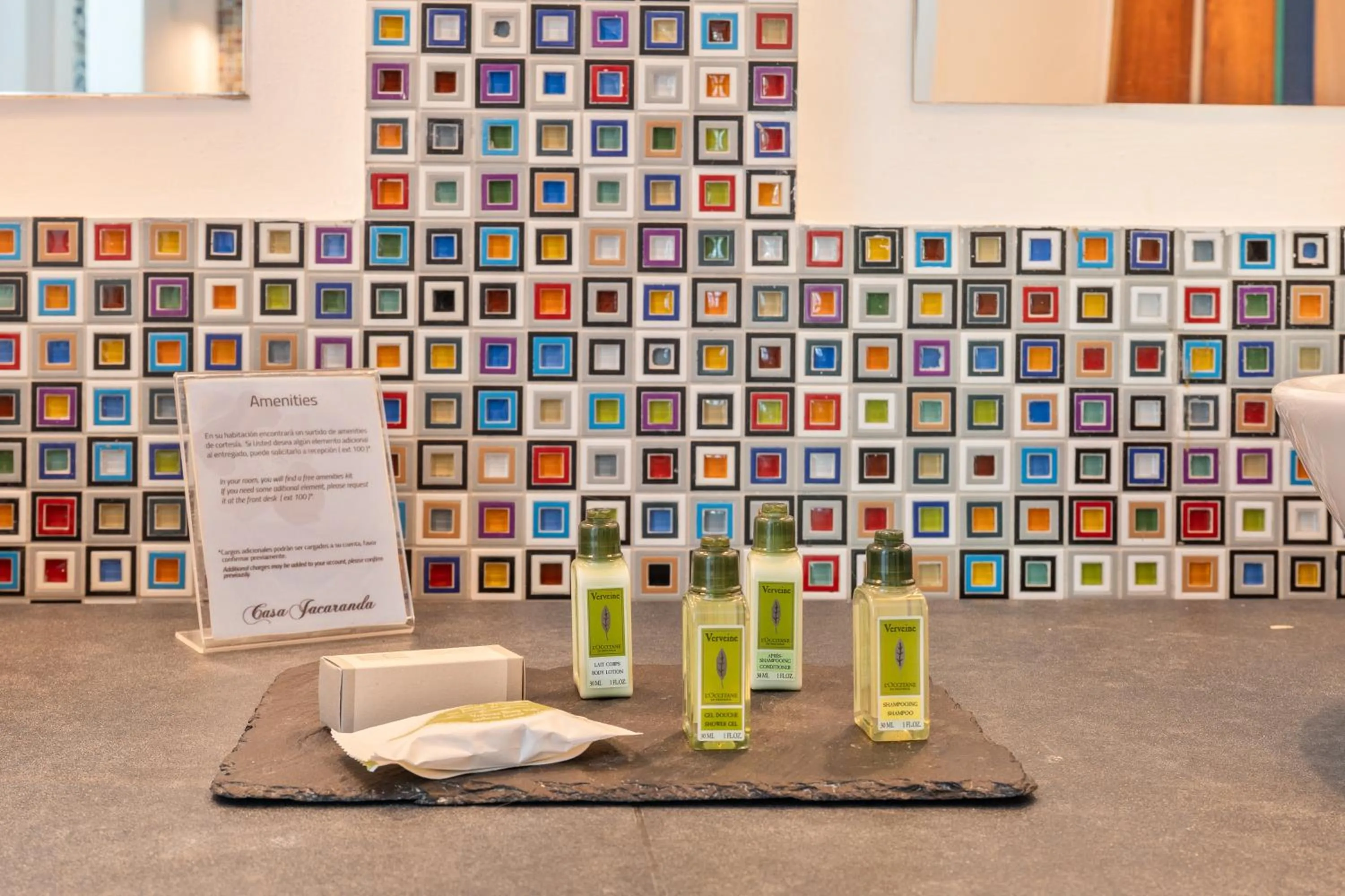 Bathroom in Casa Jacaranda Hotel Boutique -Cauca Viejo- Mayores de 14 años