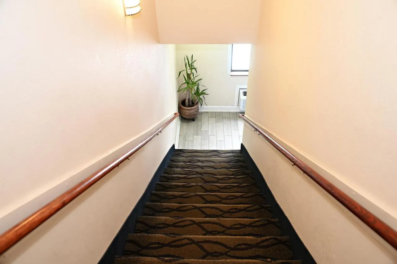 Property building in Rodeway Inn Hibbing