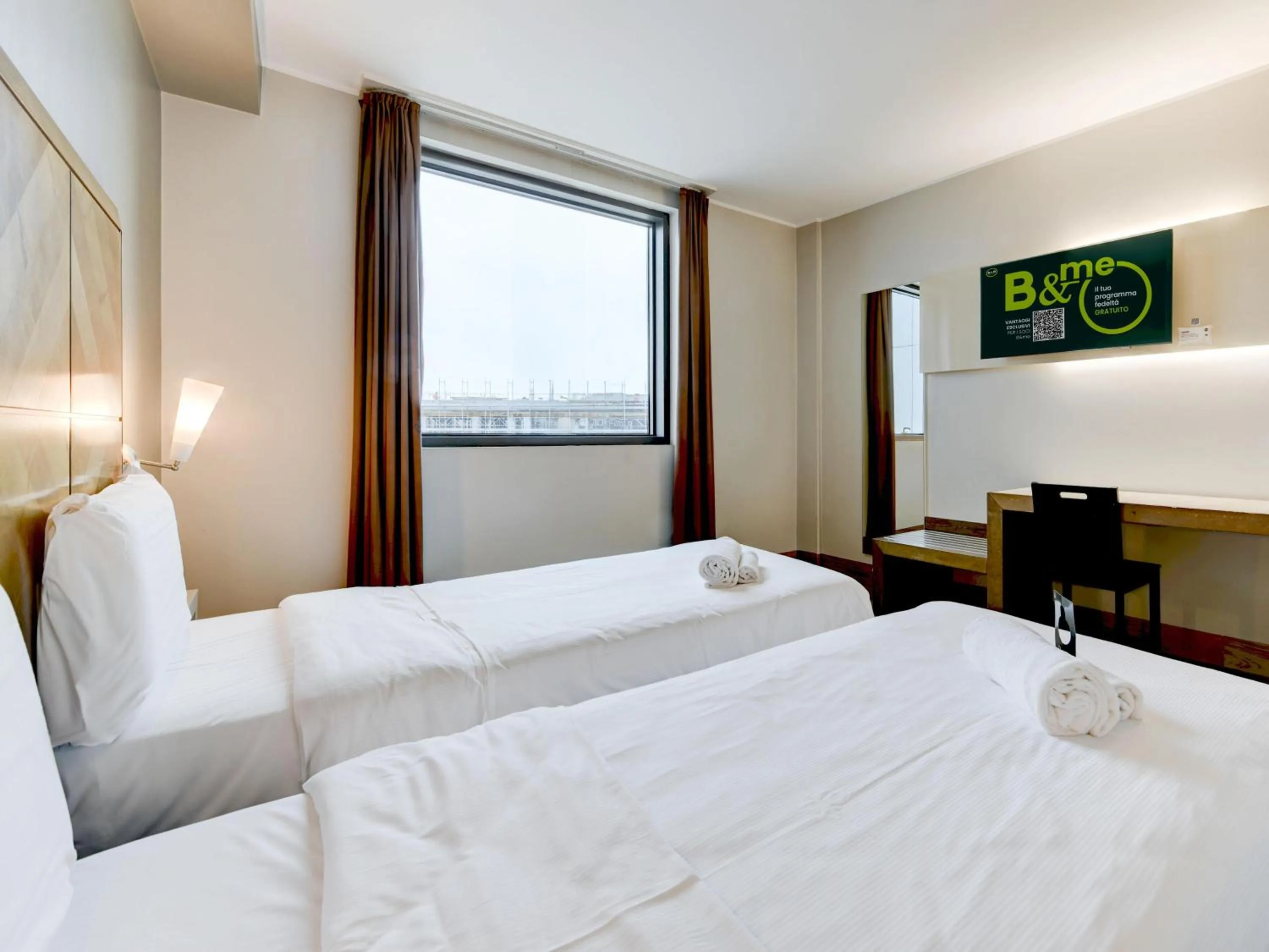 Photo of the whole room, Bed in B&B HOTEL Padova