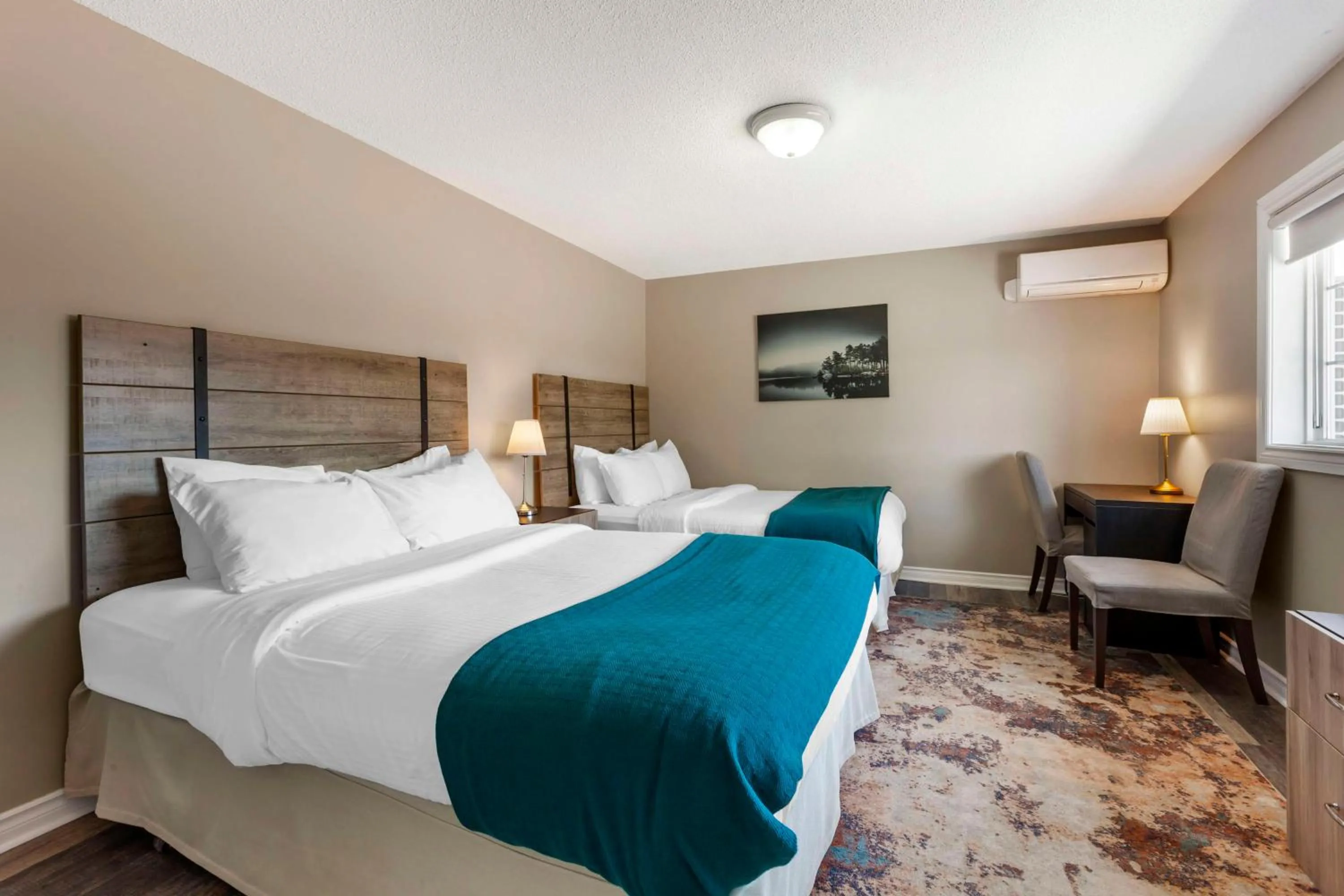 Bedroom, Bed in Christie's Mill Inn & Spa - BW Premier Collection